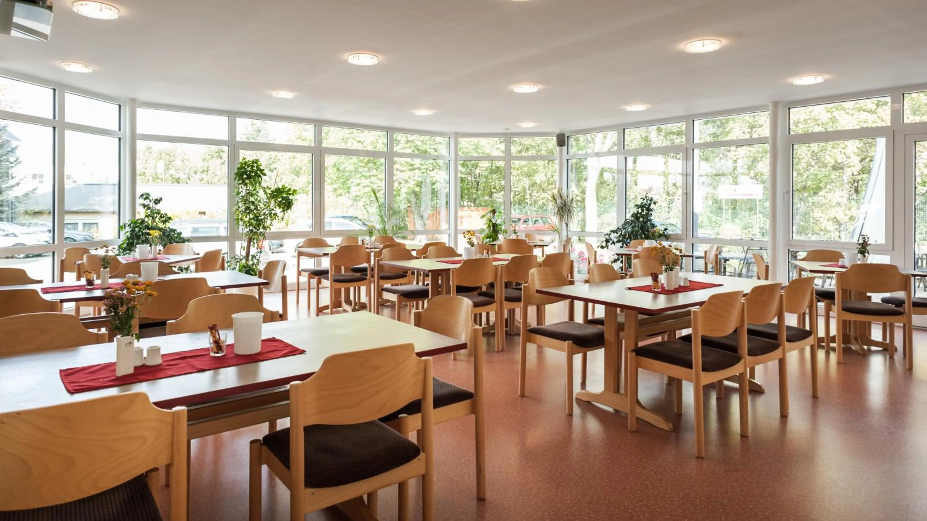 Restaurant/places to eat in Sportpension Dresden