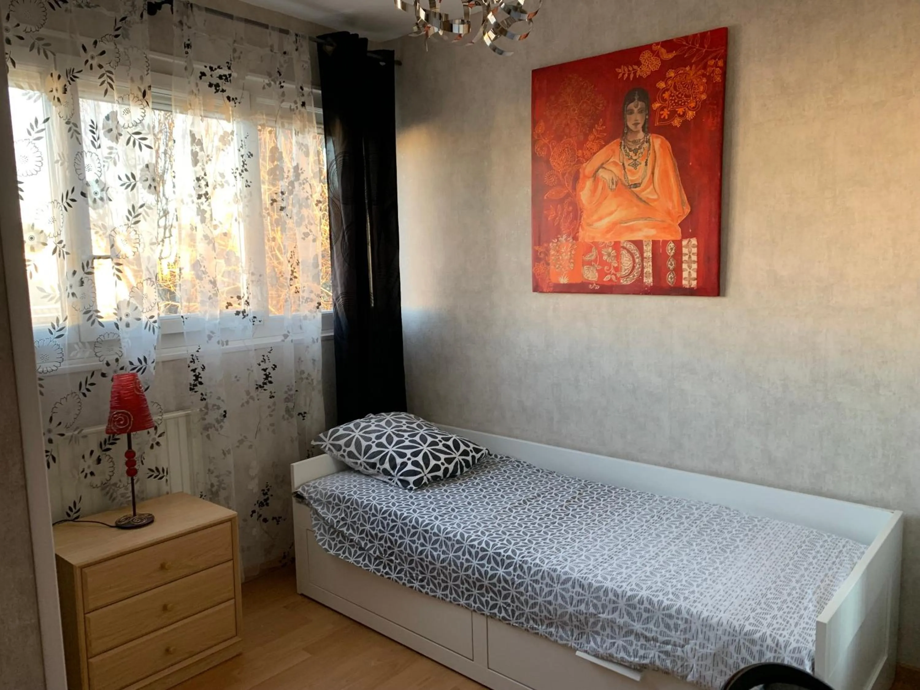 Jolie chambre Nenuphar dans belle maison