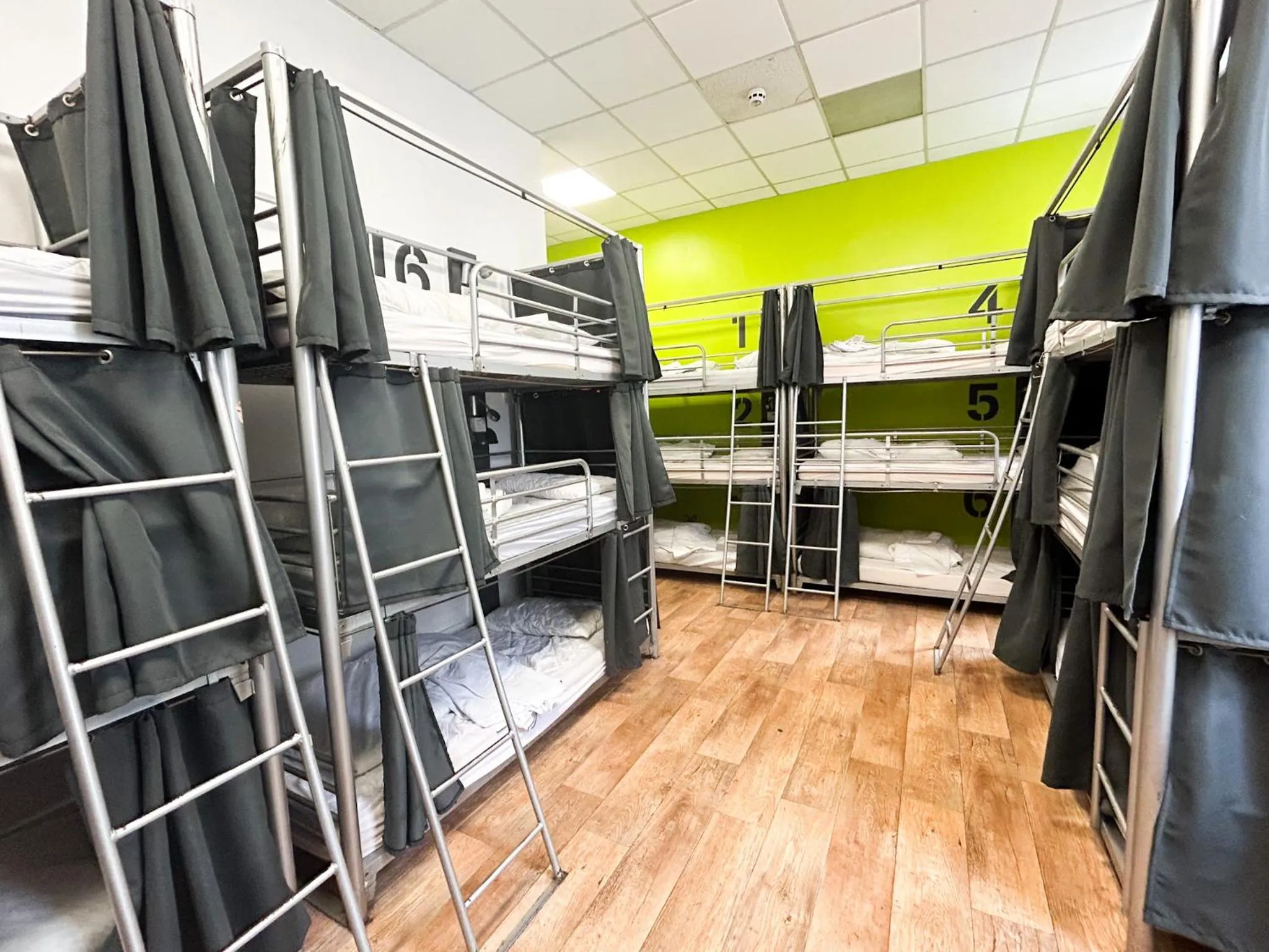 Bedroom, Bed in Bath YMCA Hostel