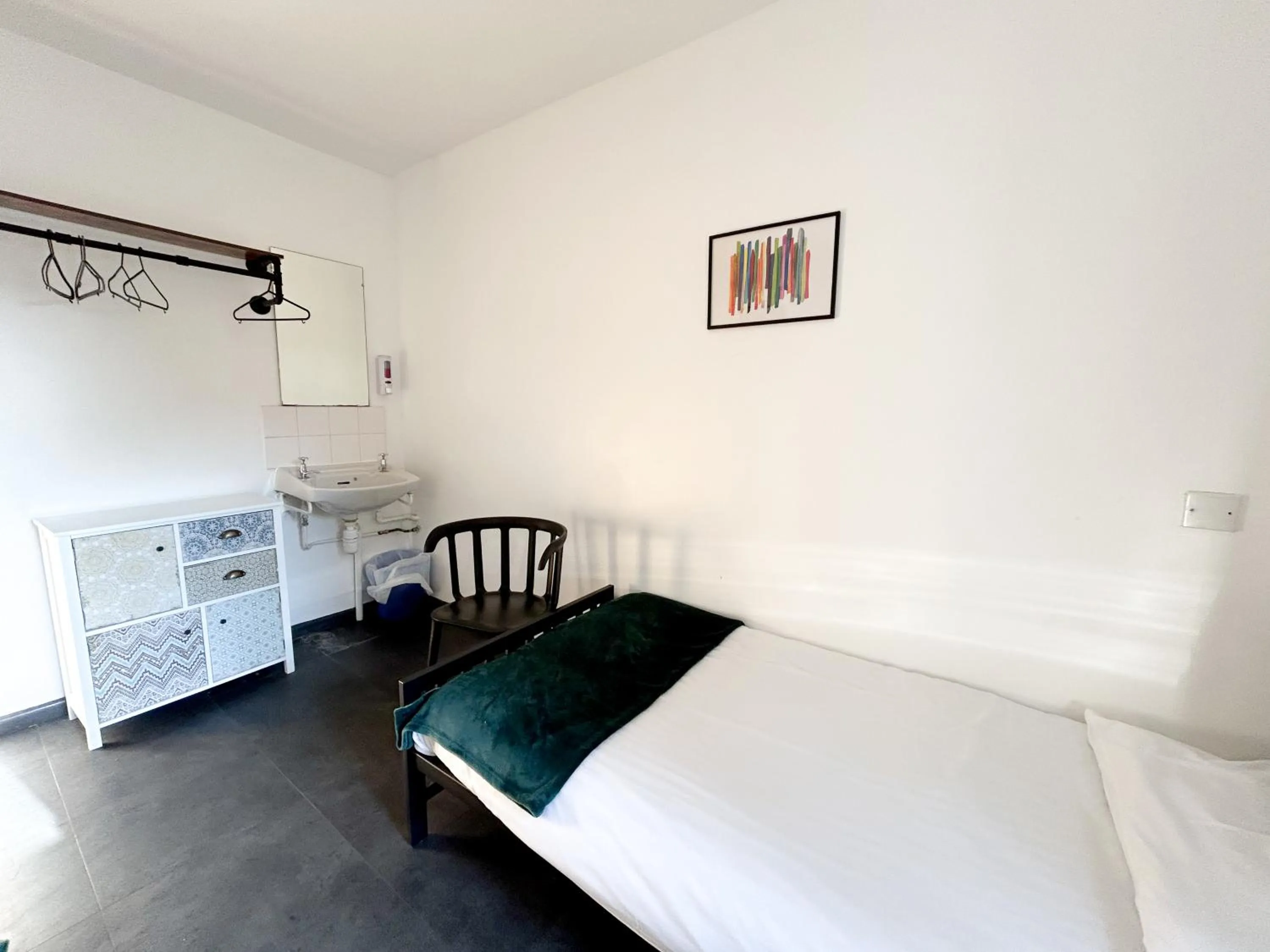 Bed in Bath YMCA Hostel