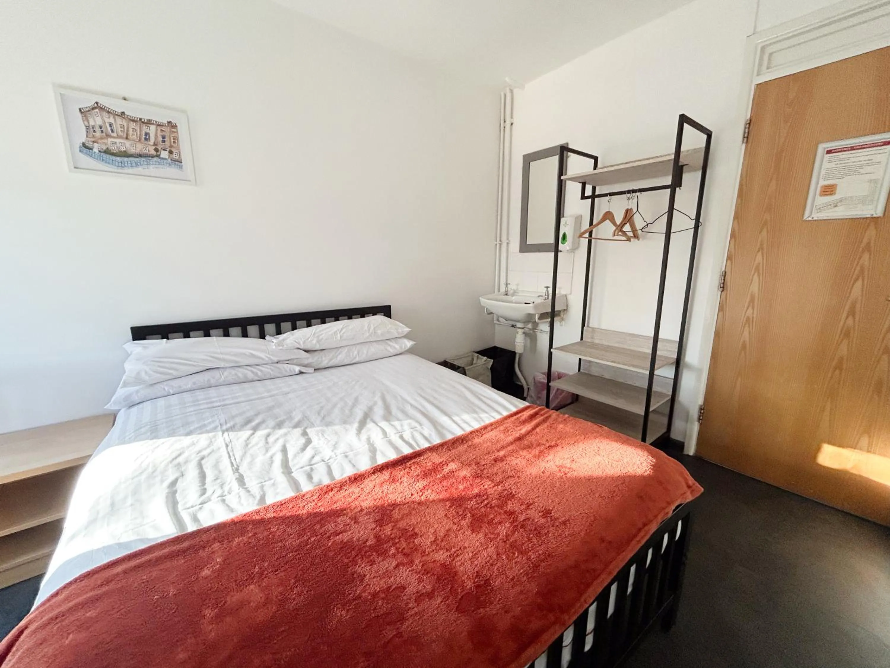 Bedroom, Bed in Bath YMCA Hostel