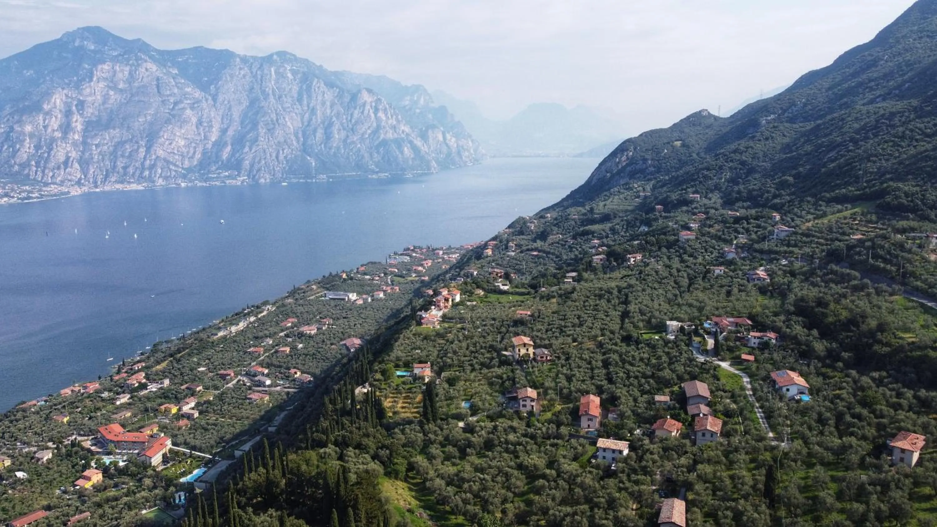 Bird's eye view in Elle Ecoholiday