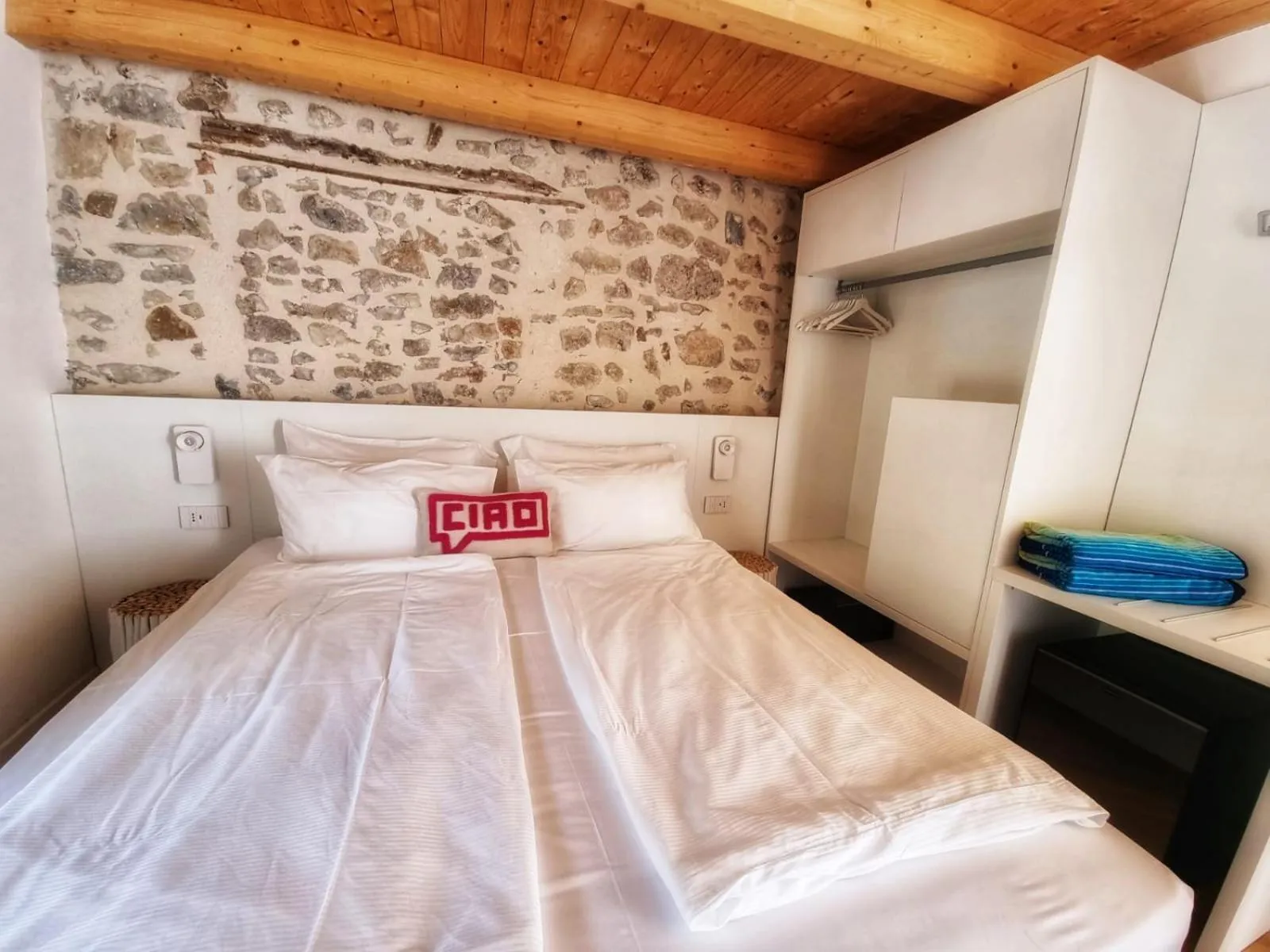 Photo of the whole room, Bed in Elle Ecoholiday