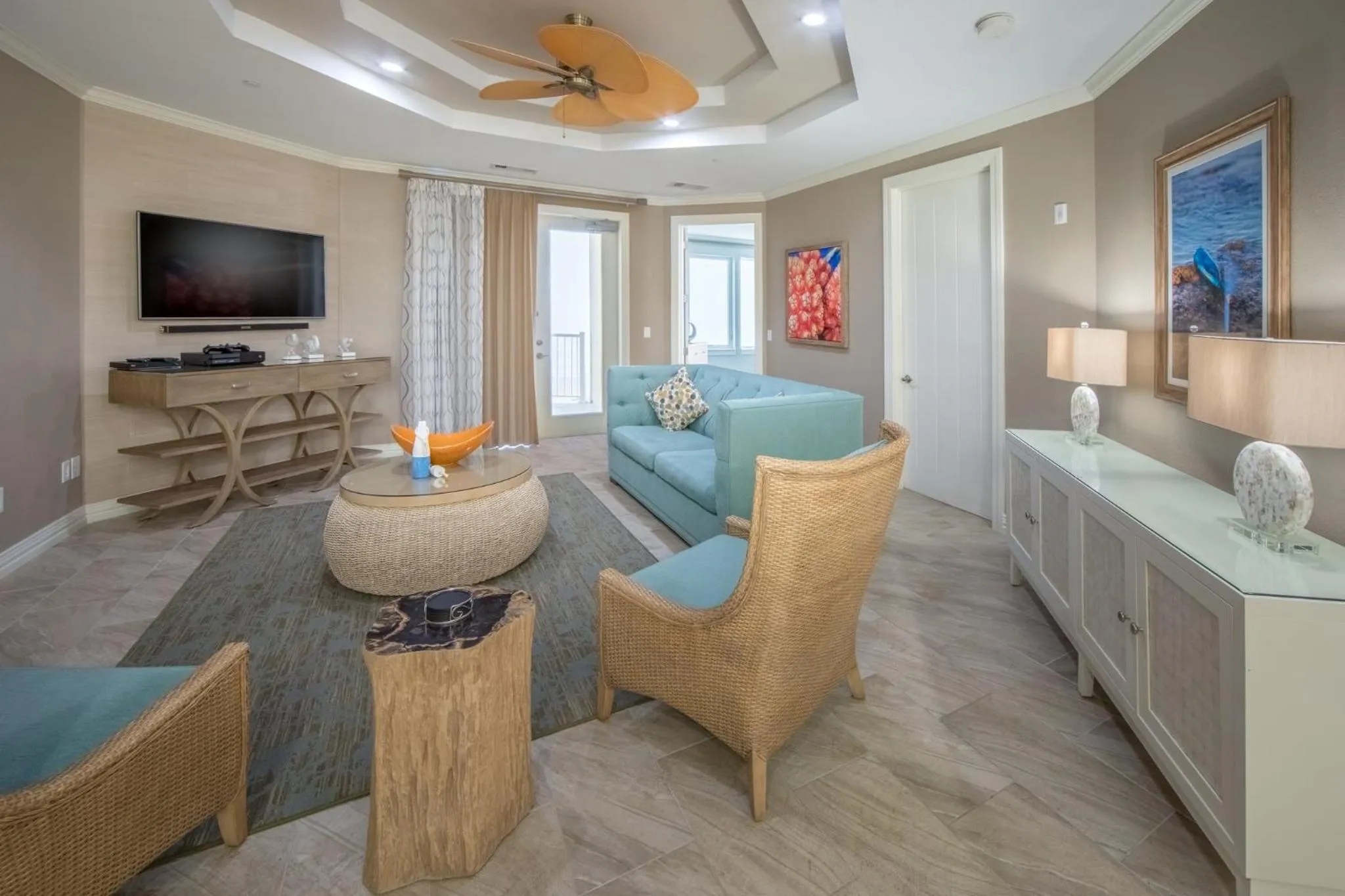 Photo of the whole room in Holiday Inn Club Vacations Galveston Seaside Resort