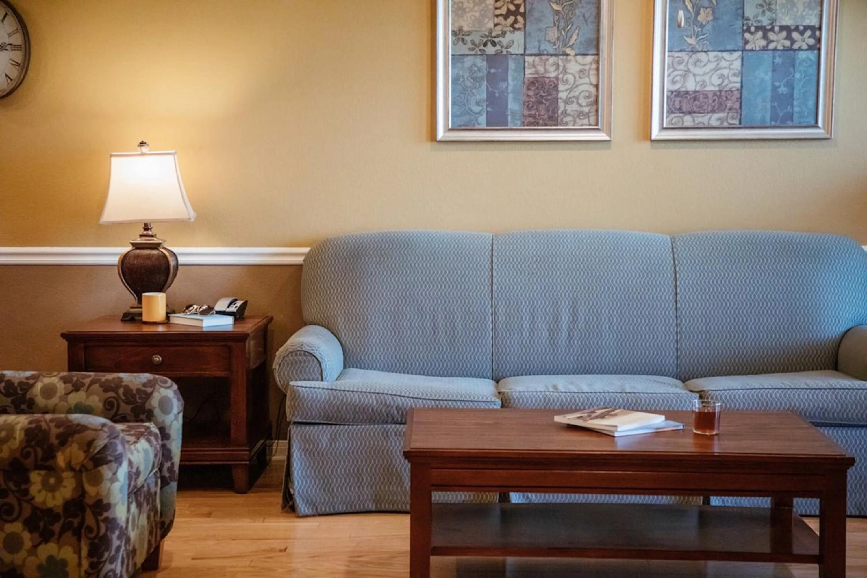 Photo of the whole room in Holiday Inn Club Vacations Galveston Seaside Resort