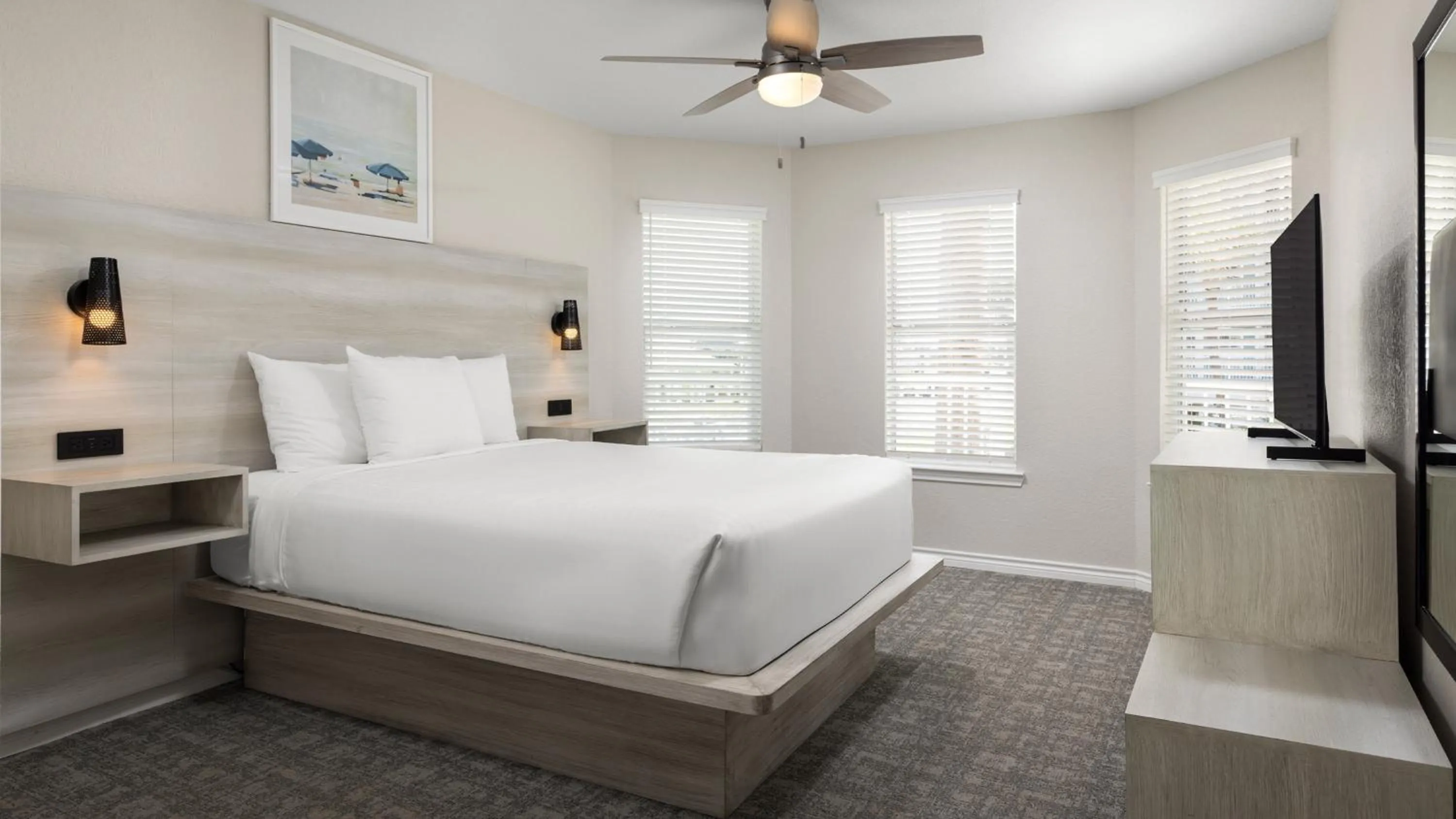 Photo of the whole room, Bed in Holiday Inn Club Vacations Galveston Seaside Resort