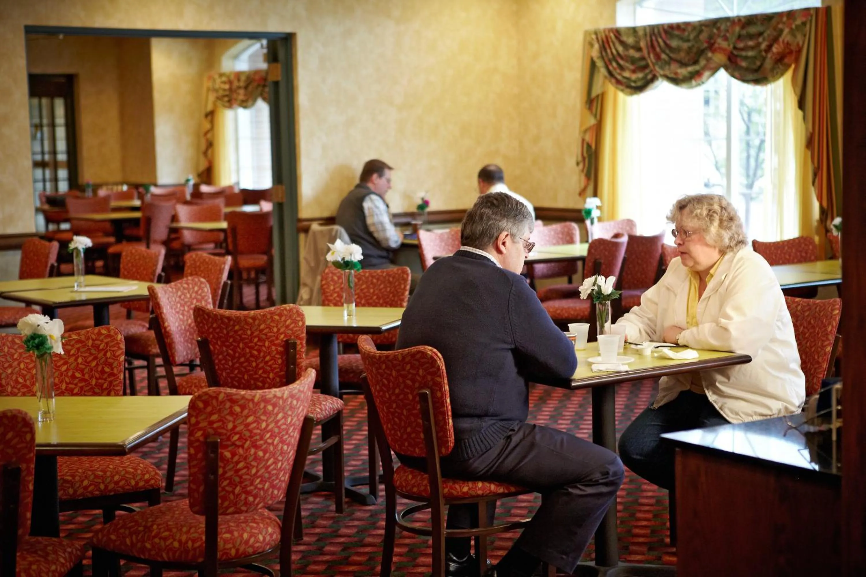 Restaurant/places to eat in Country Inn & Suites by Radisson, Grand Rapids East, MI