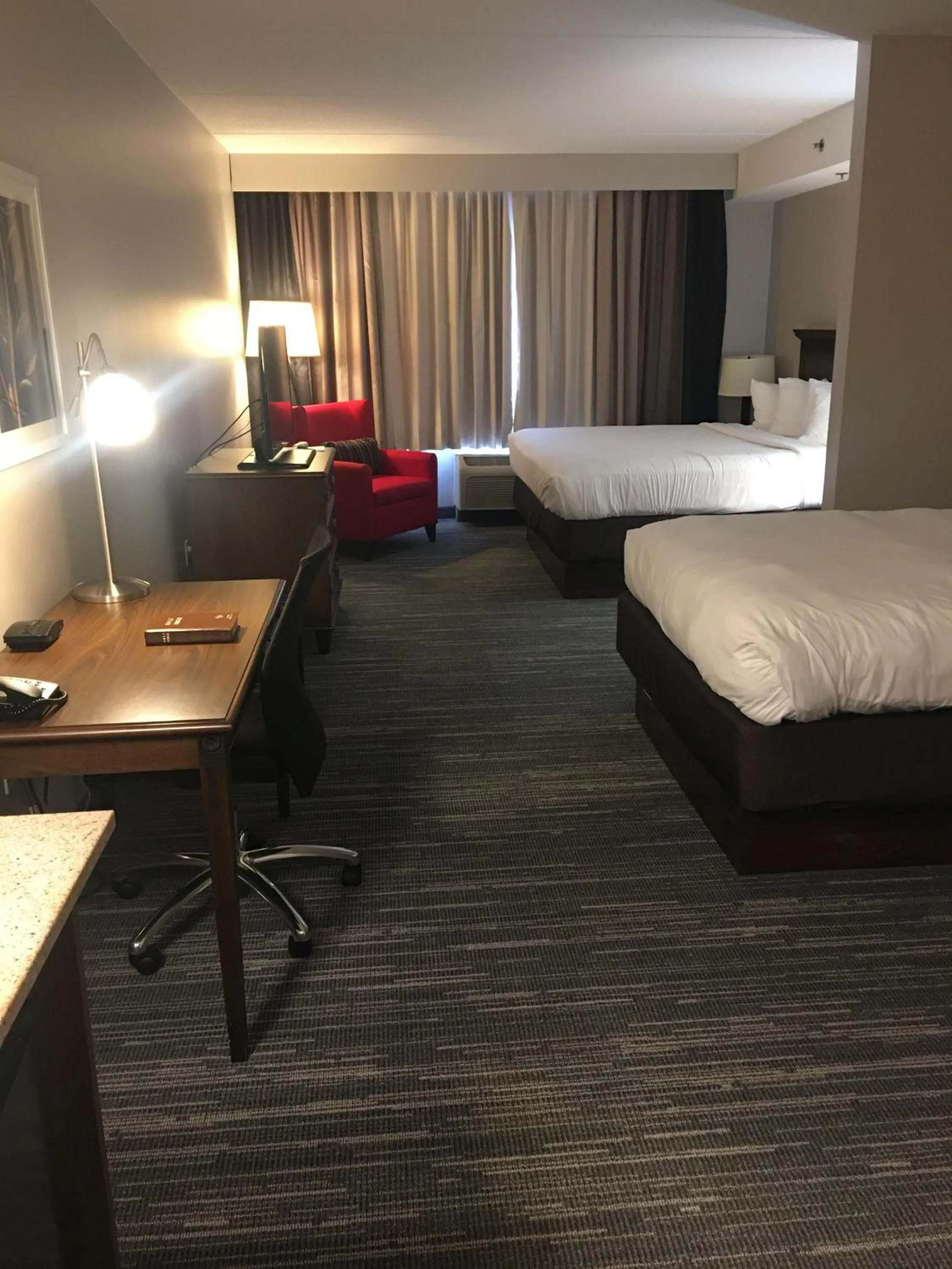 Photo of the whole room, Bed in Country Inn & Suites by Radisson, Grand Rapids East, MI