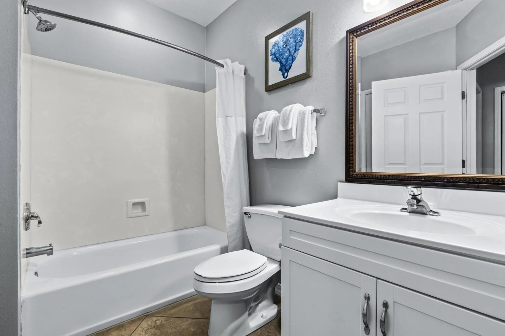 Bathroom in Club Wyndham at Majestic Sun