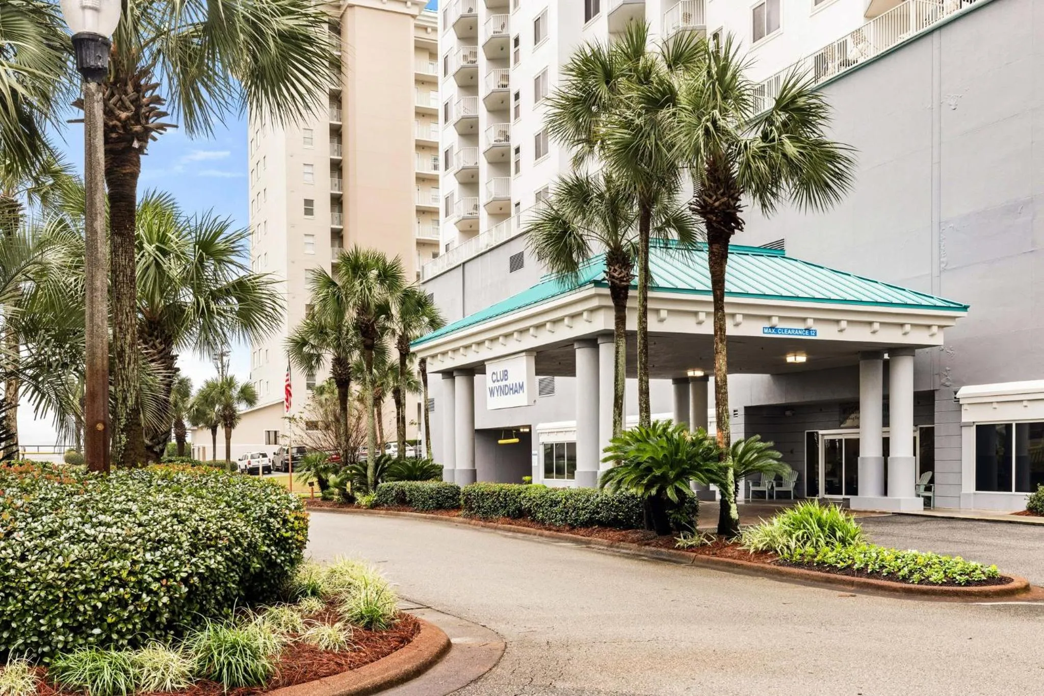 Property building in Club Wyndham at Majestic Sun