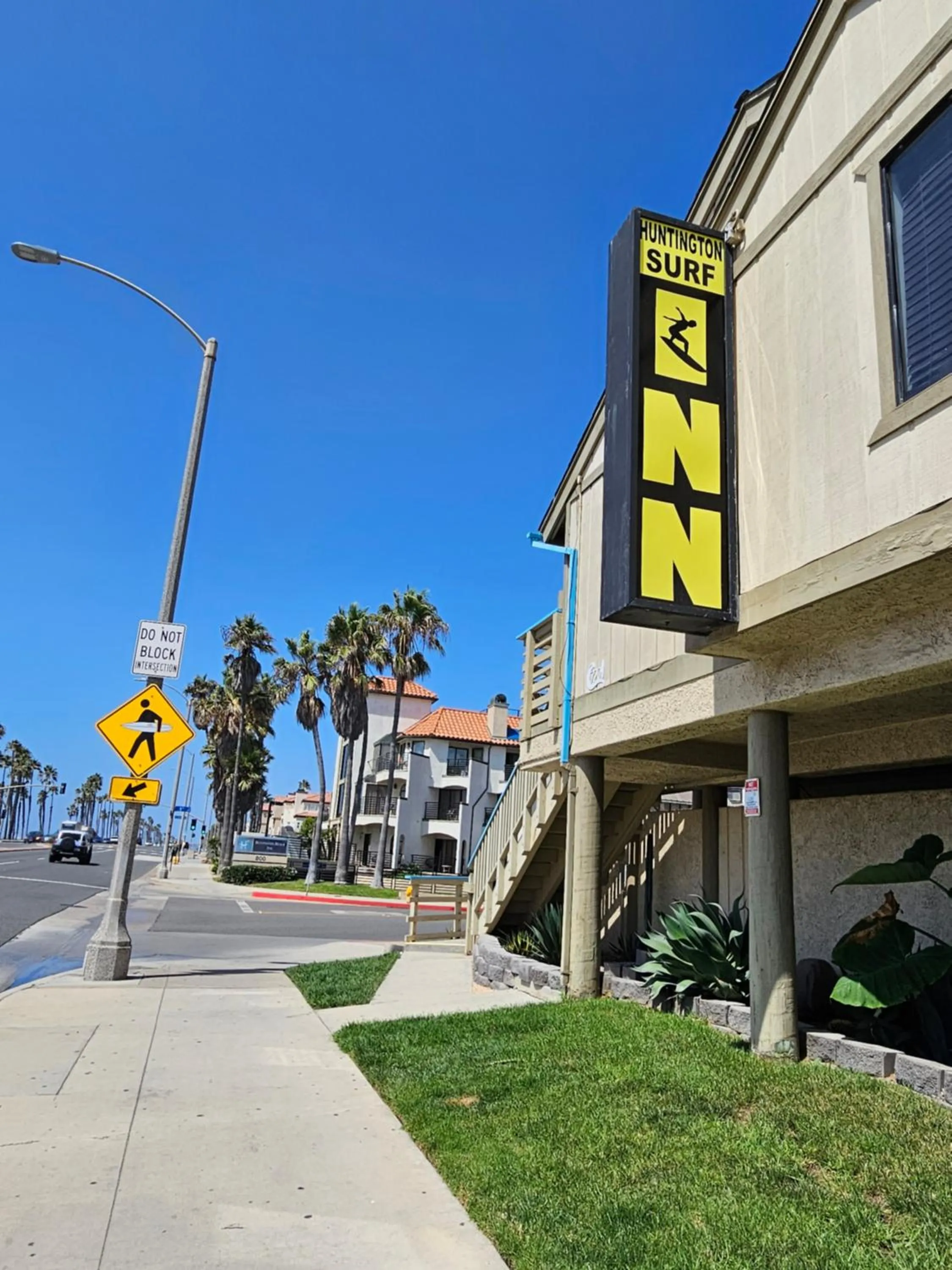 Property logo or sign in Huntington Surf Inn