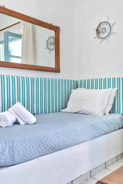 Triple Room with Balcony in APOLLON PALACE Triple Room with Balcony in APOLLON PALACE