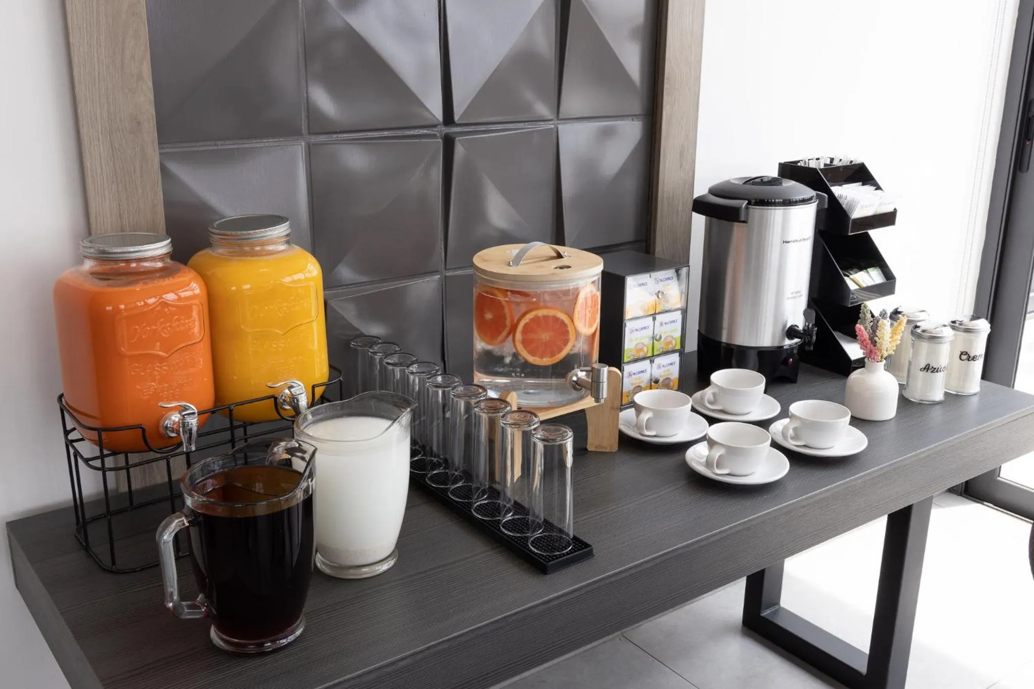 Food in TH HOTEL & VIVIENDA