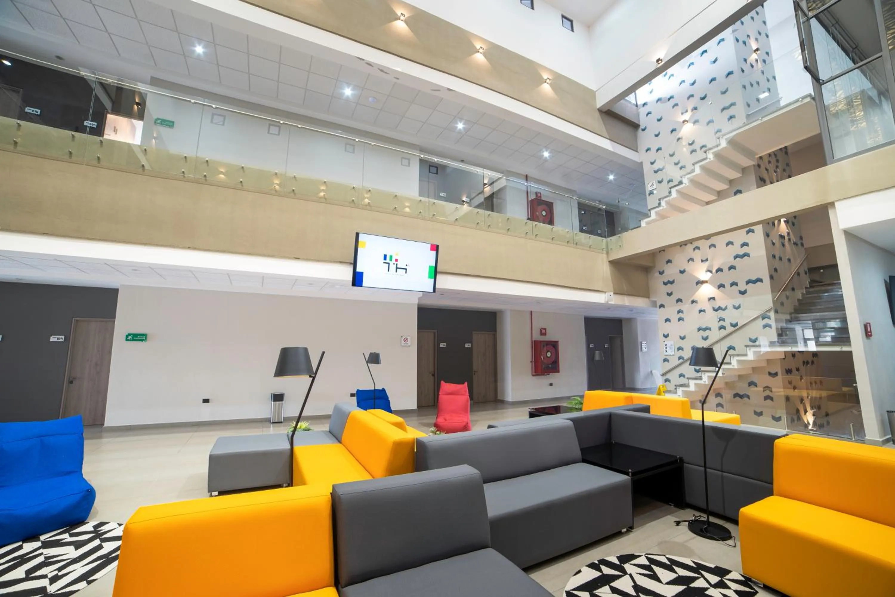 Living room in TH HOTEL & VIVIENDA