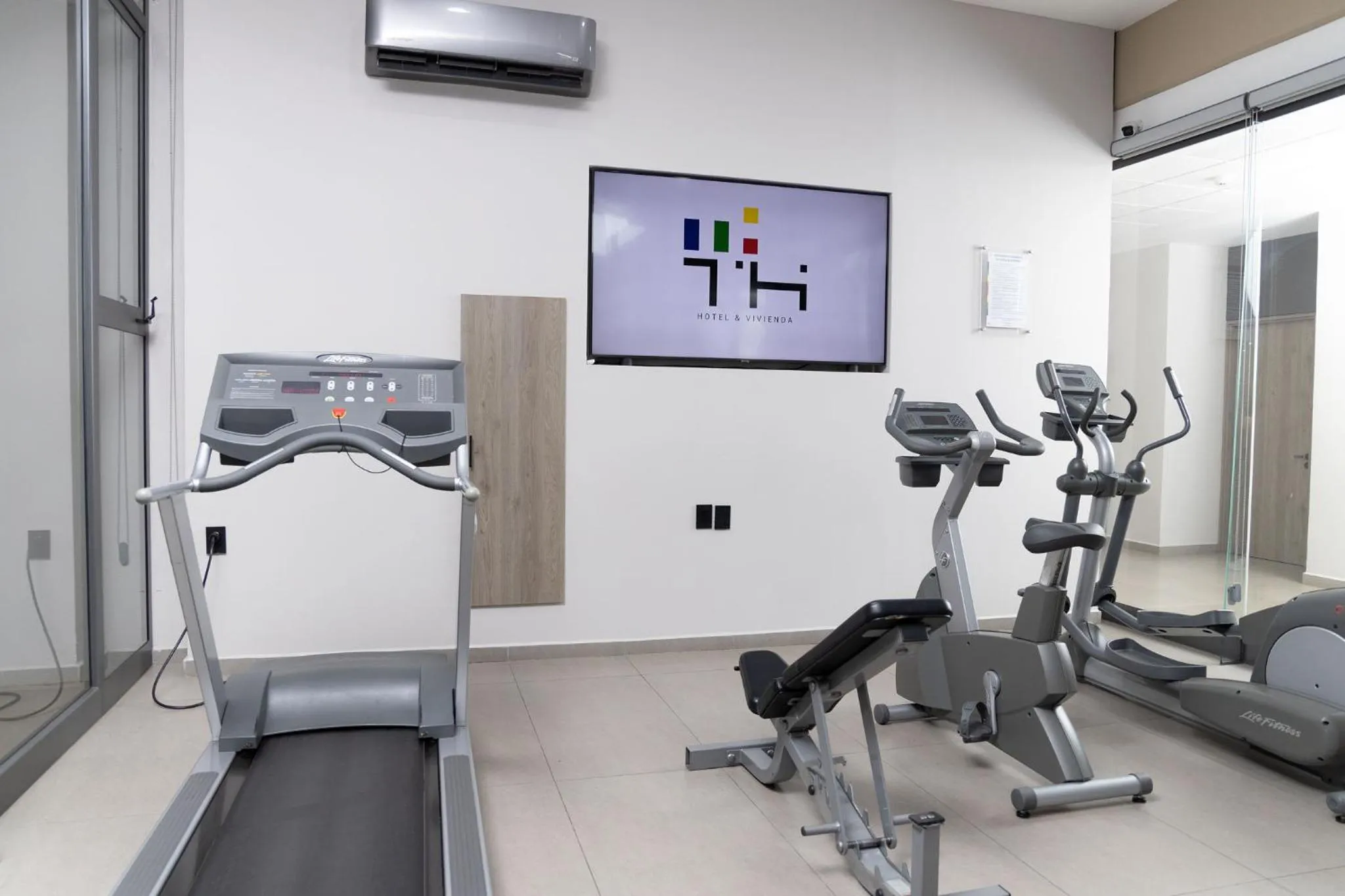 Fitness centre/facilities in TH HOTEL & VIVIENDA