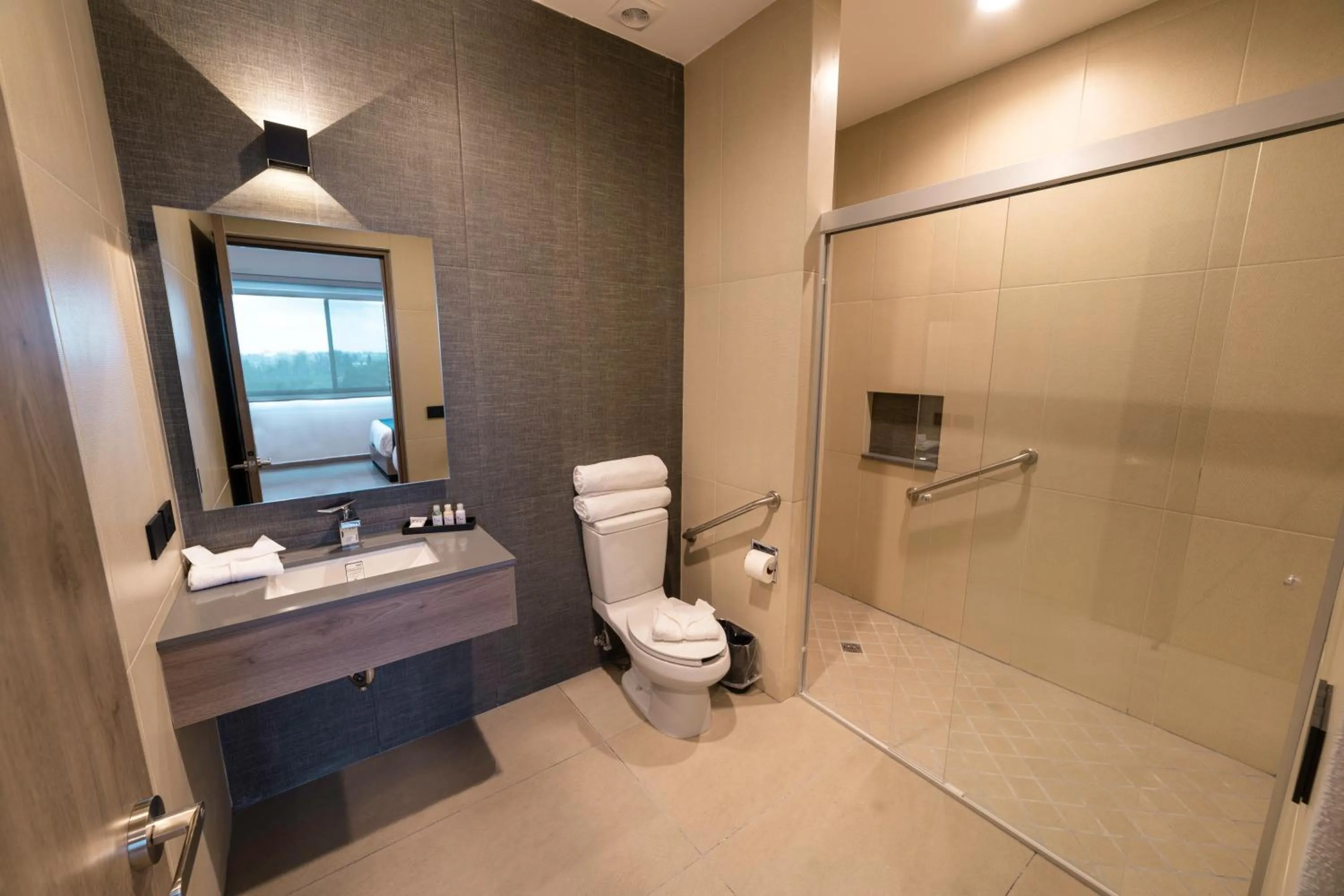 Bathroom in TH HOTEL & VIVIENDA