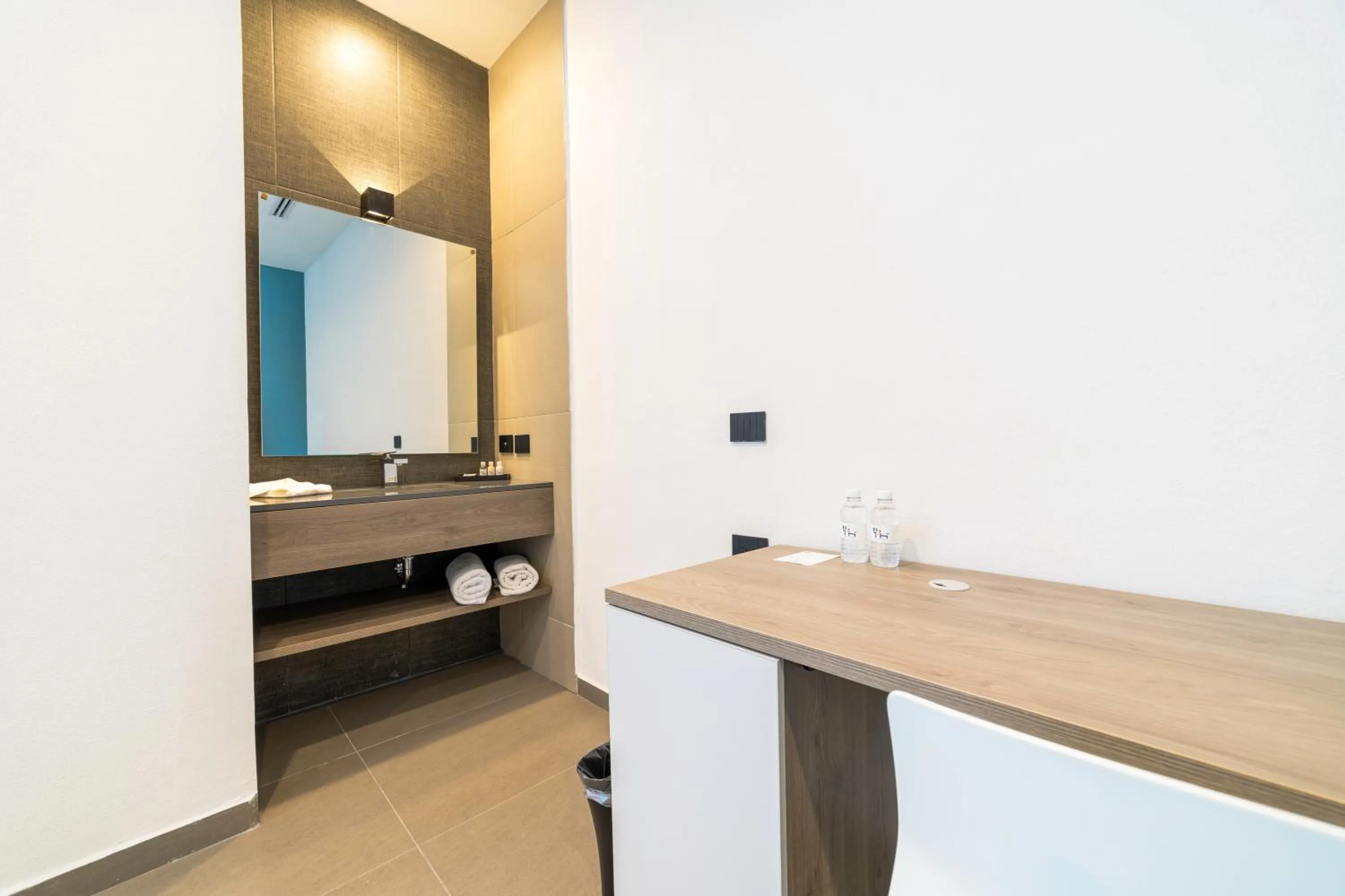 Bathroom in TH HOTEL & VIVIENDA