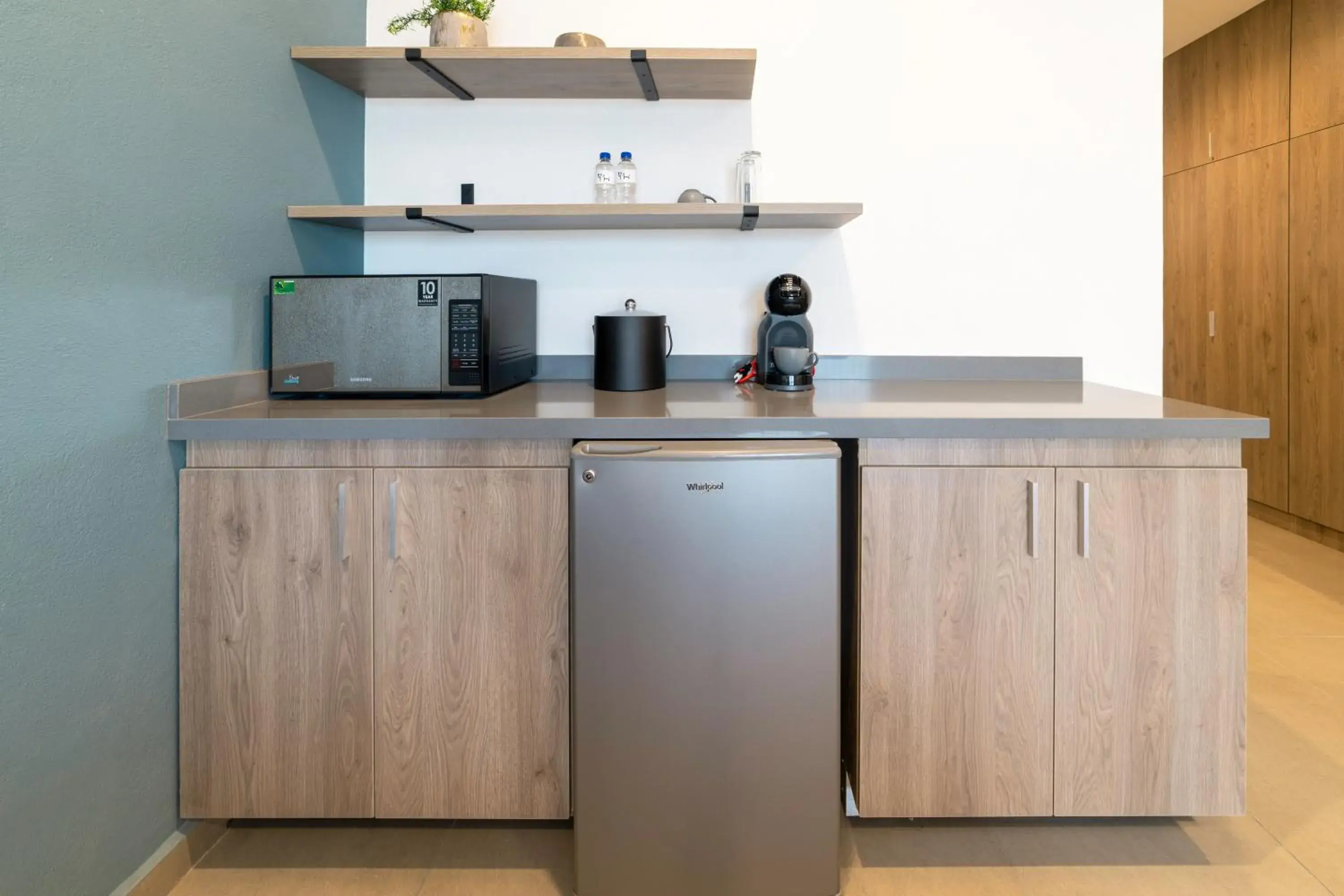 Suite with Balcony in TH HOTEL & VIVIENDA Suite with Balcony in TH HOTEL & VIVIENDA