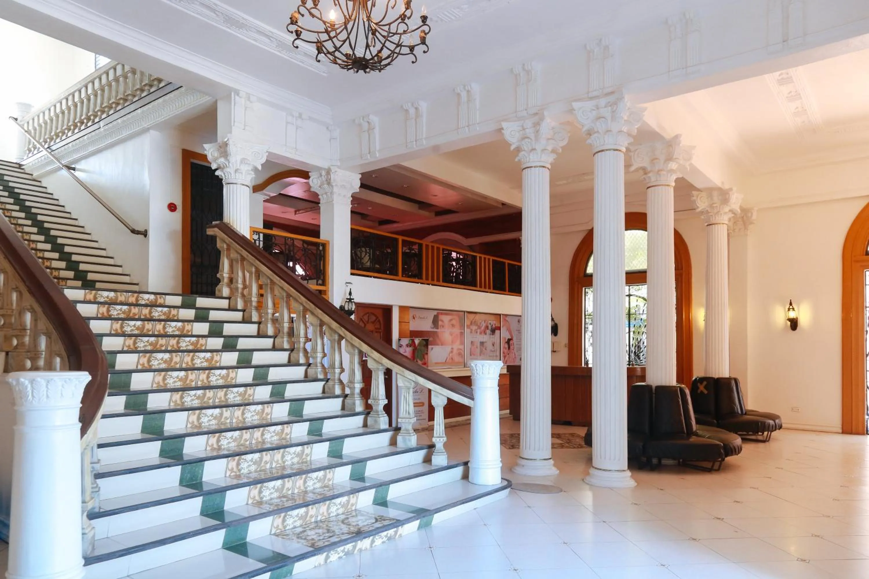 Lobby or reception in RedDoorz Plus @ Castle Chateau Iloilo