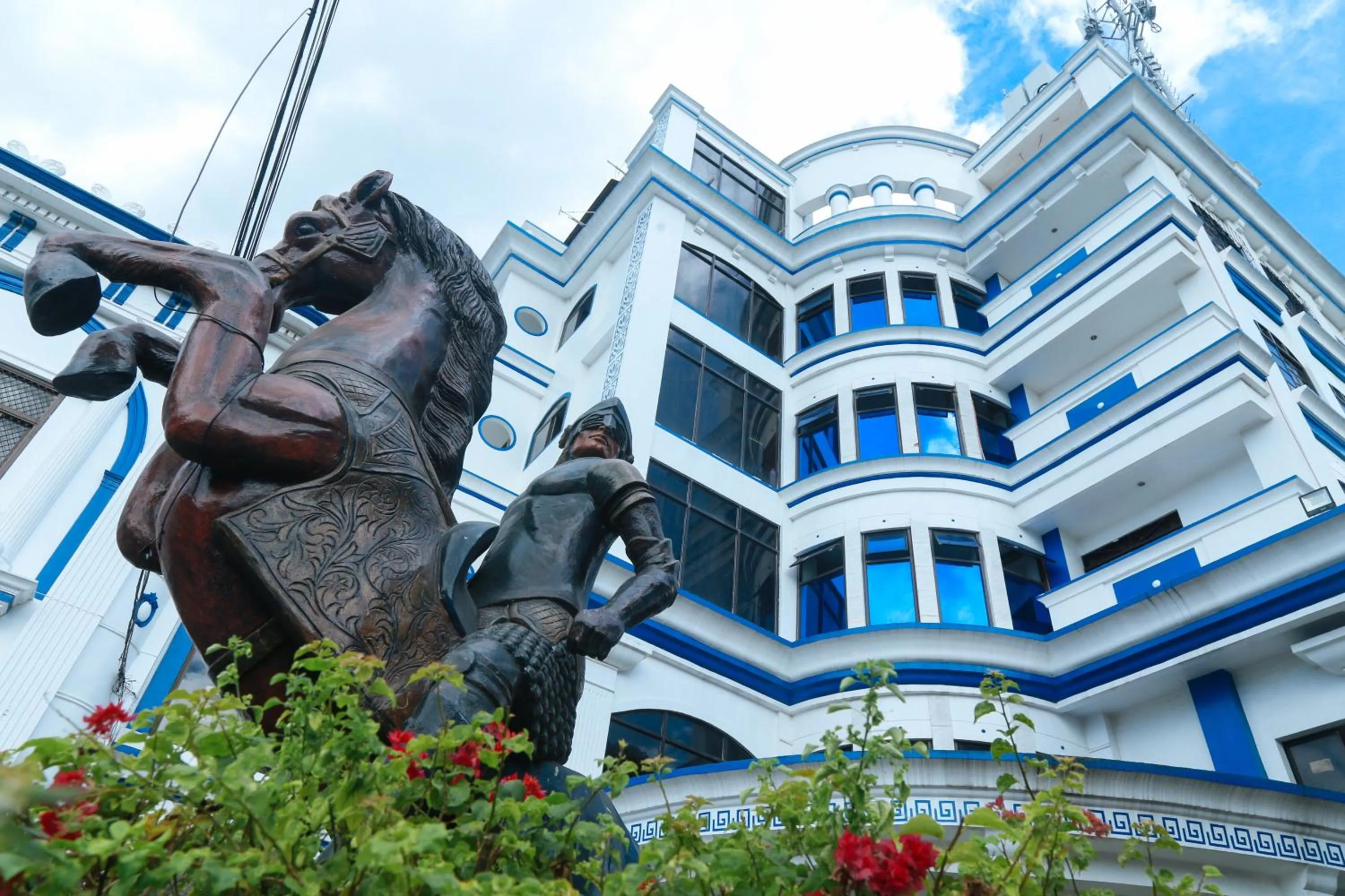 Property building in RedDoorz Plus @ Castle Chateau Iloilo