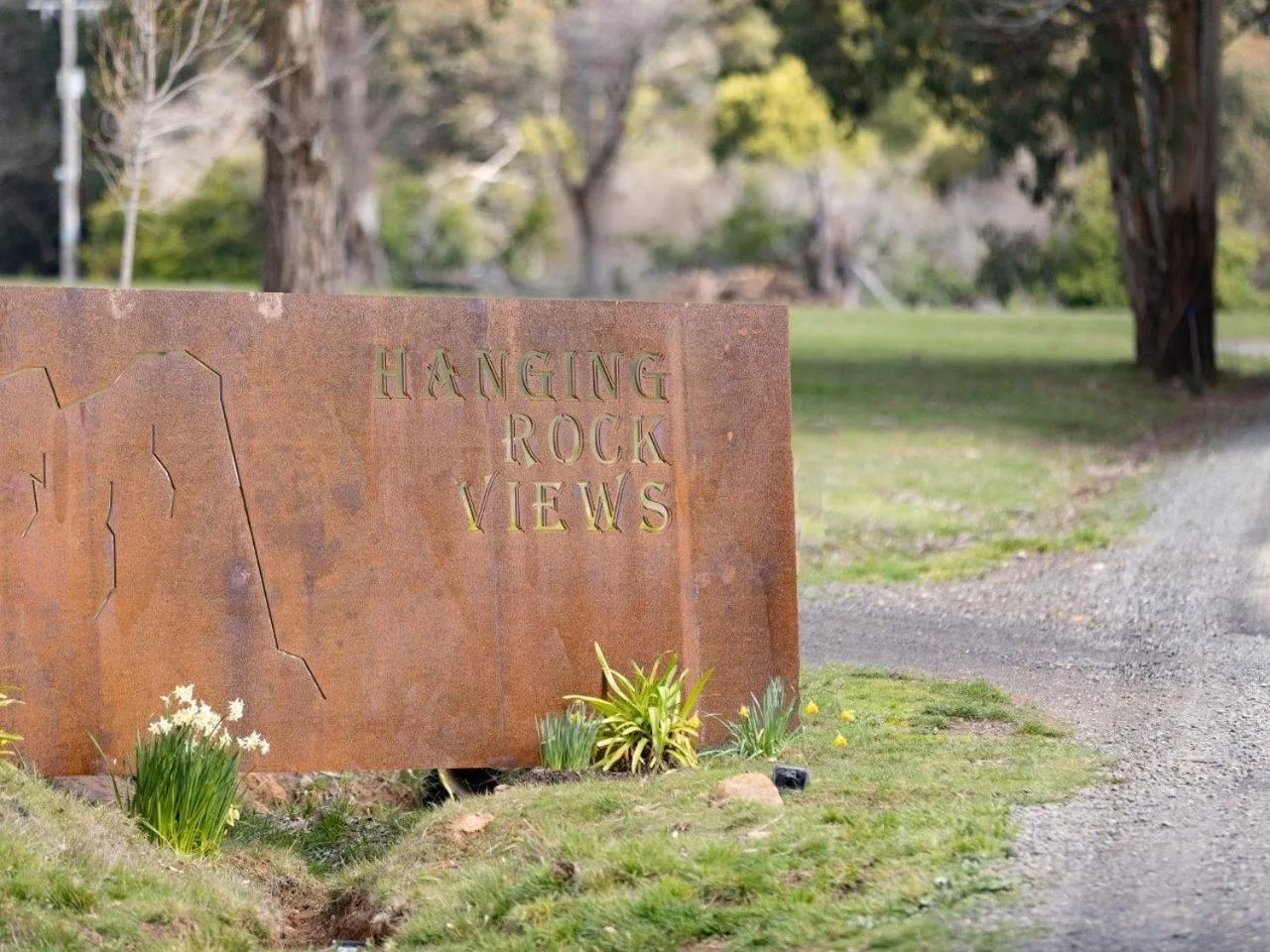 Garden view in Hanging Rock Views