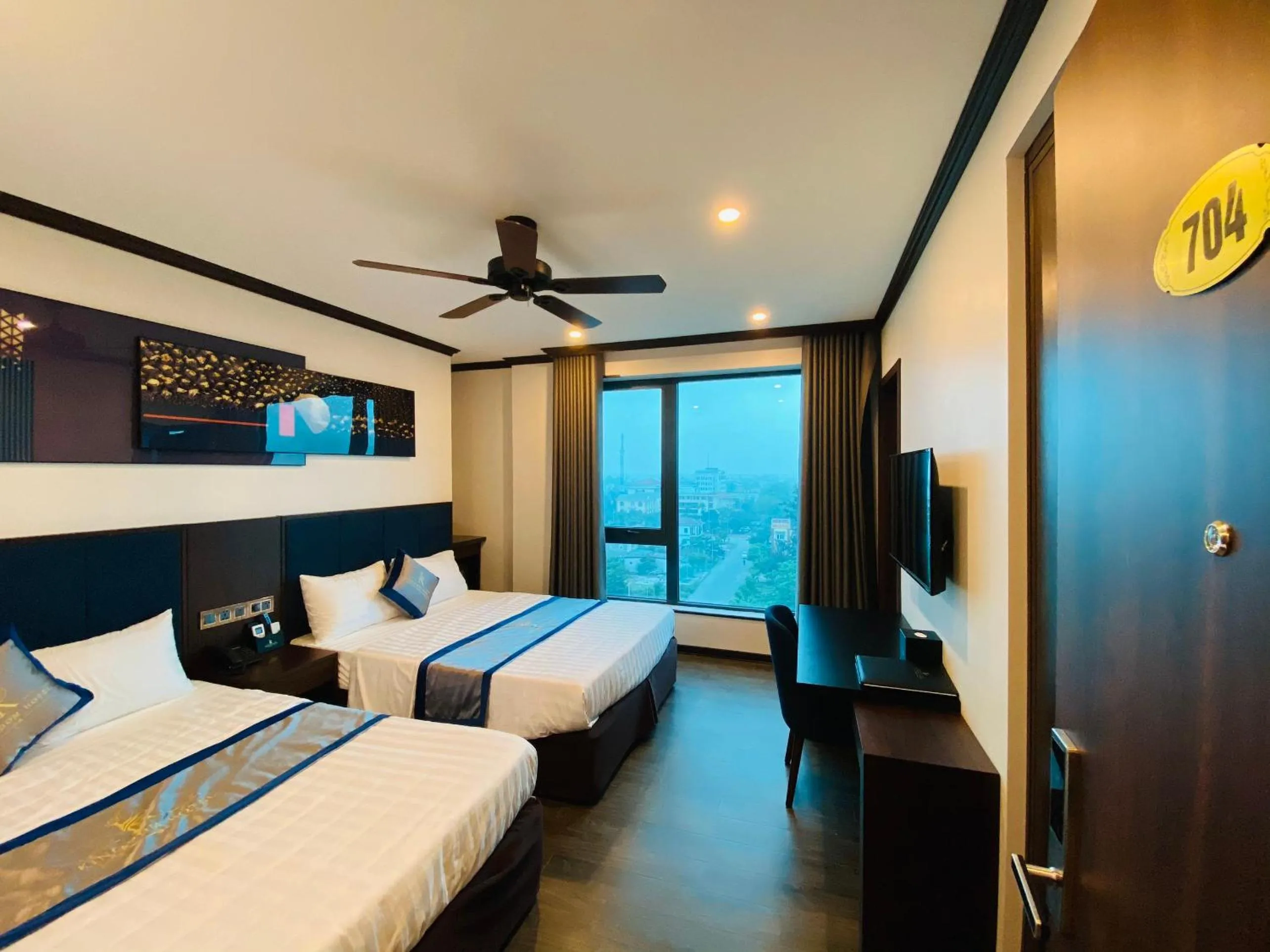 Bed in Kingdom Hotel Cua Lo