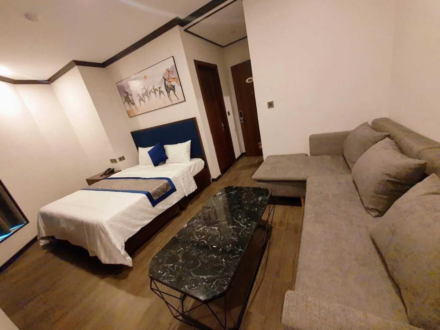 Photo of the whole room in Kingdom Hotel Cua Lo