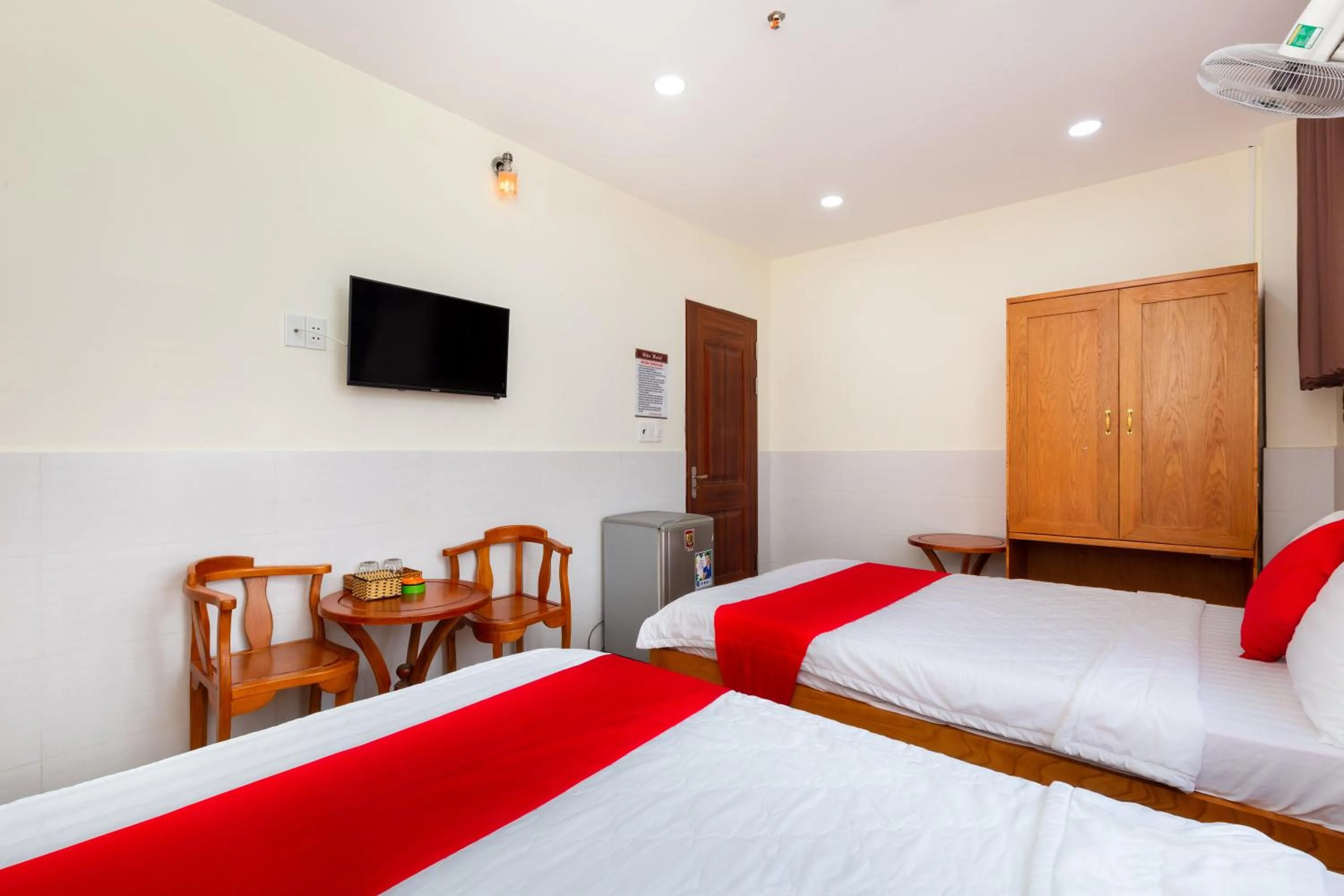 Bed in Rita Hotel Gò Vấp gần Bệnh Viện 175