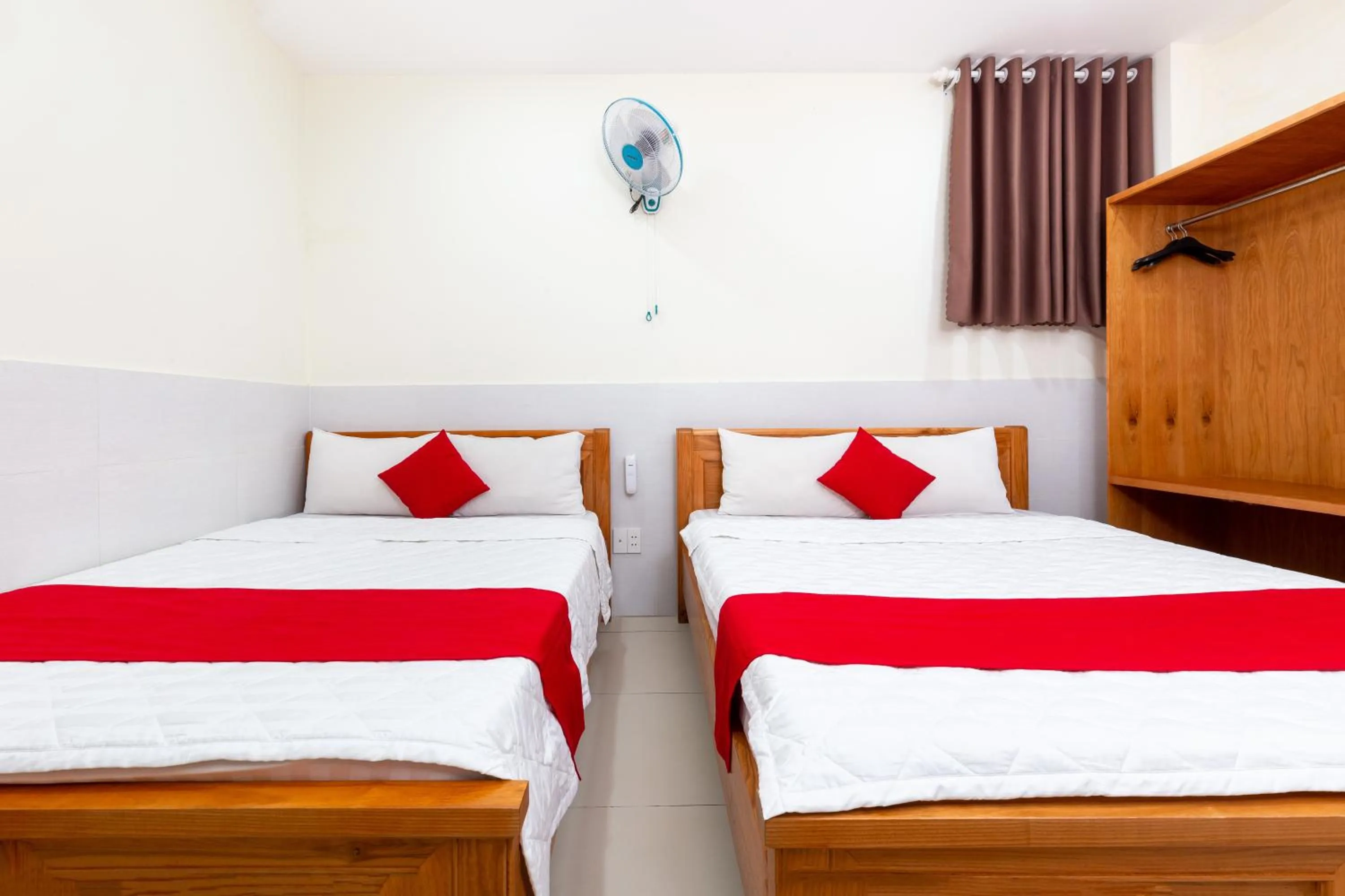Bed in Rita Hotel Gò Vấp gần Bệnh Viện 175