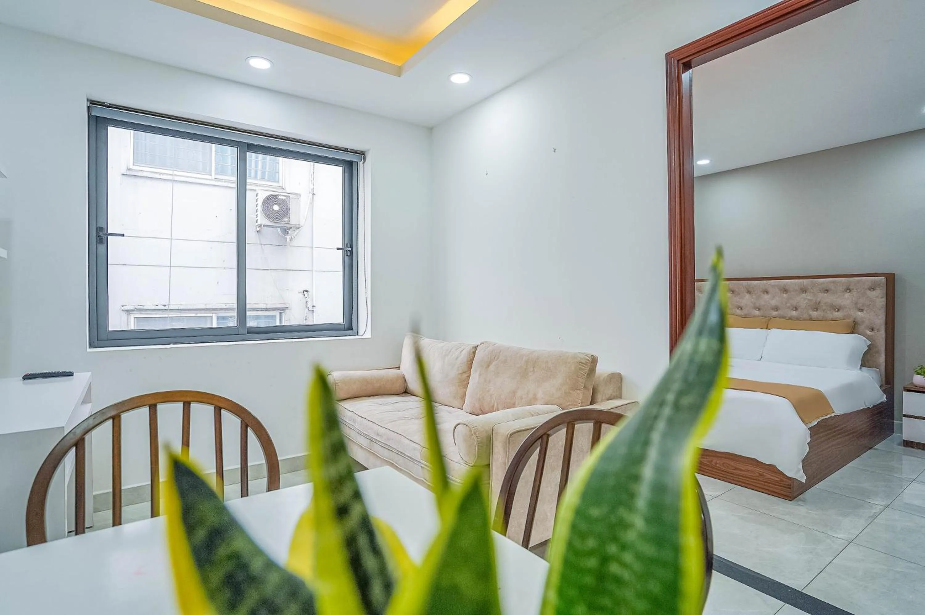 Bed in Spring Hill Apartment -The High Class