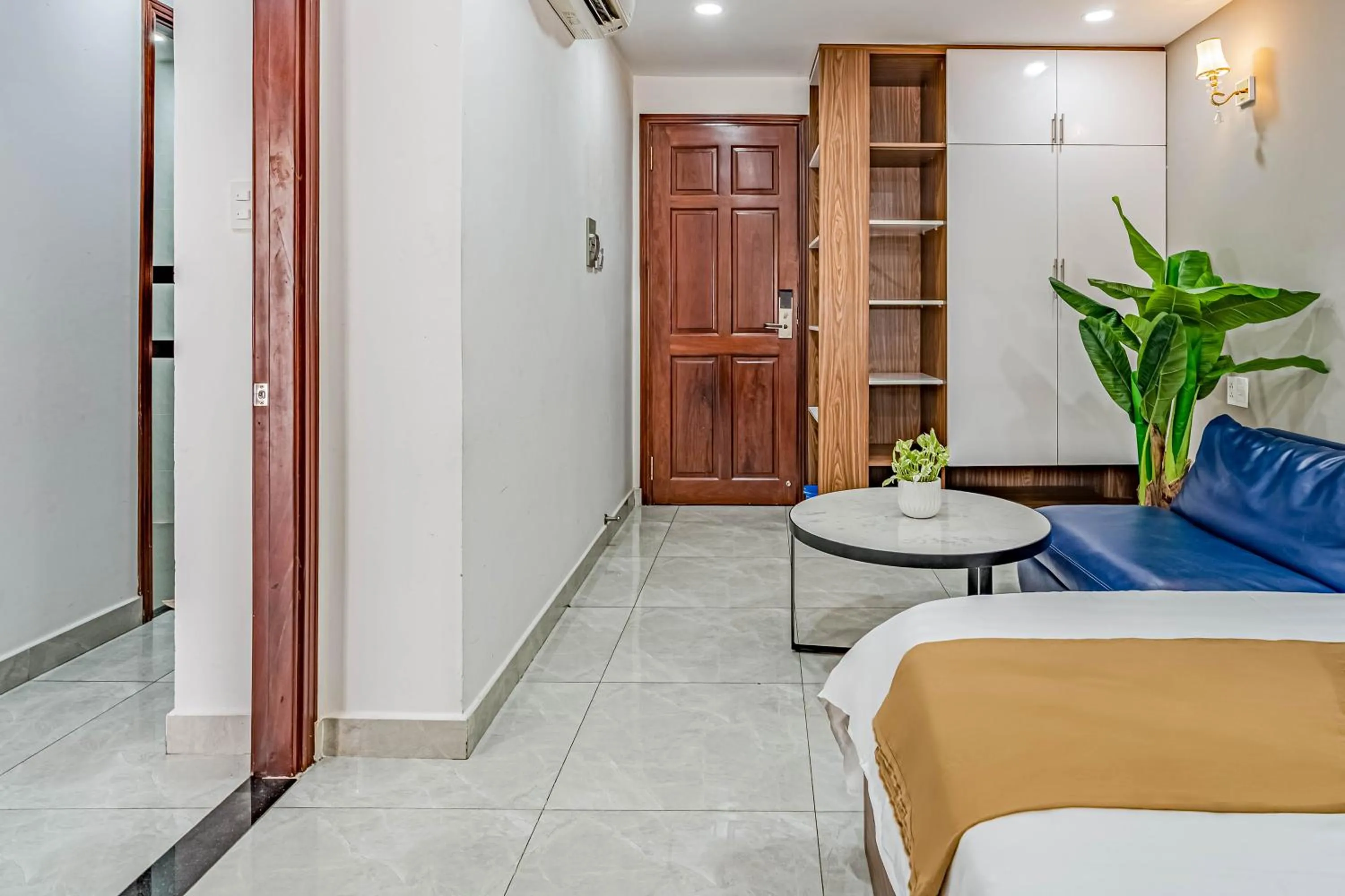 Living room in Spring Hill Apartment -The High Class