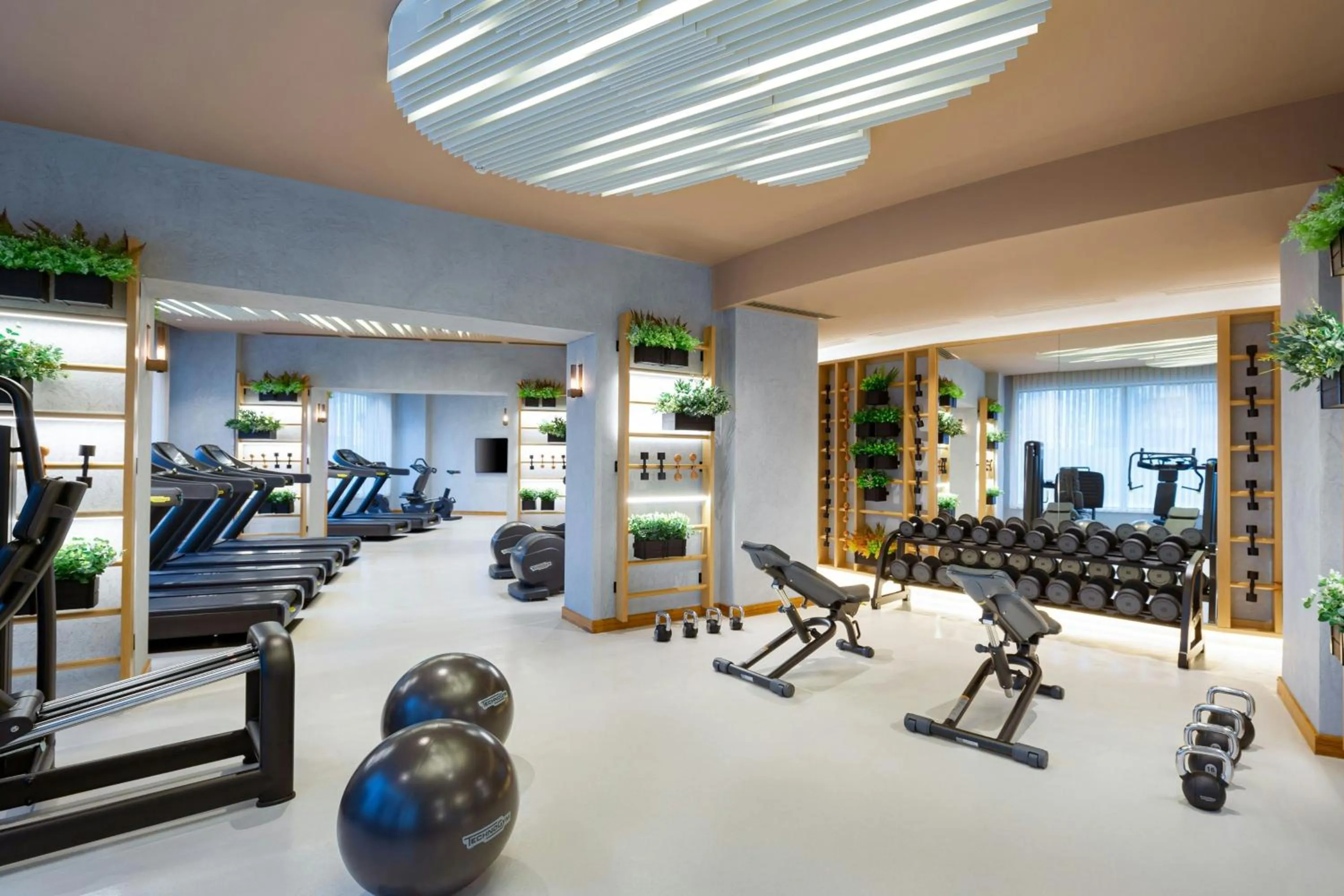 Area and facilities in Courtyard by Marriott Baku