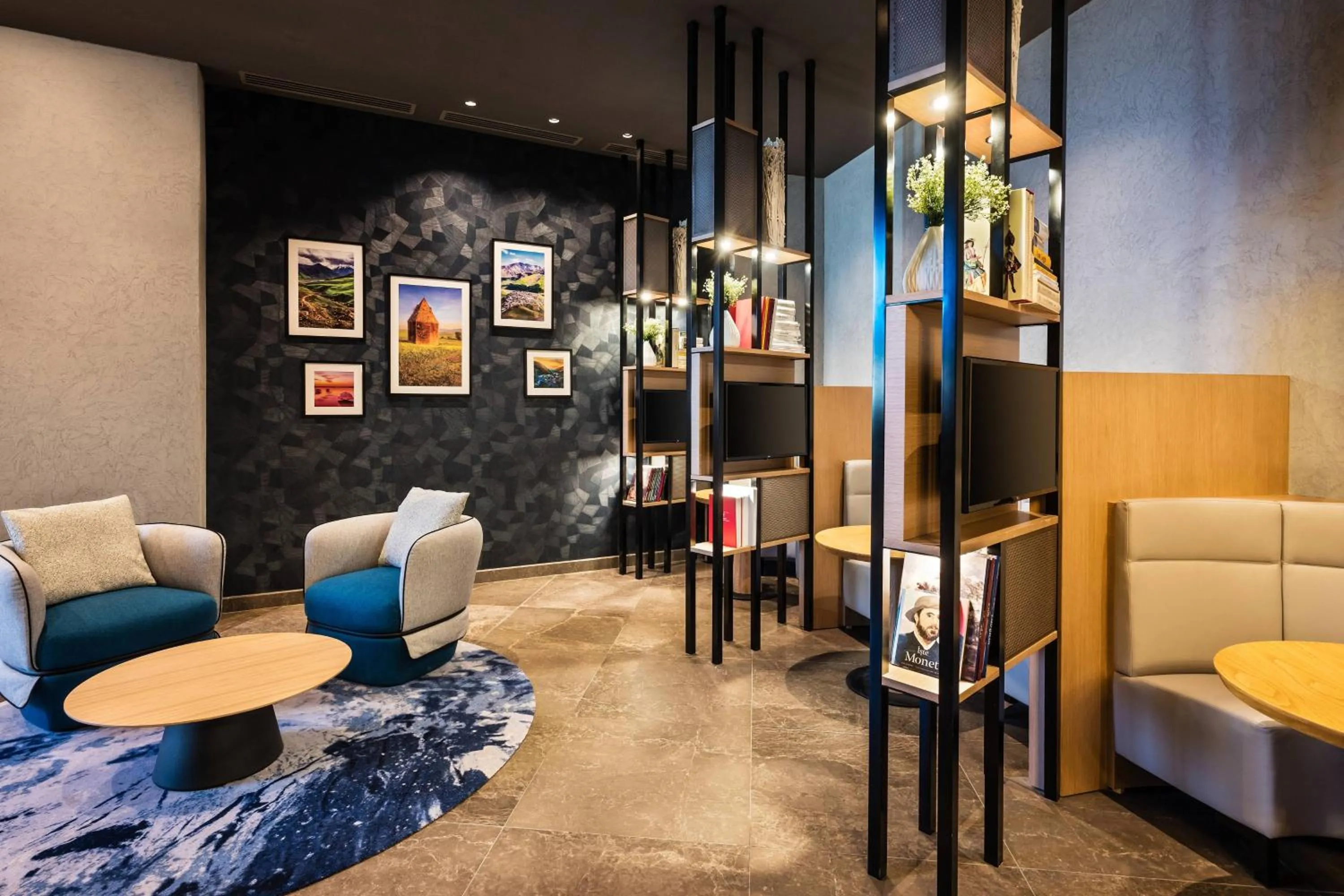 Restaurant/places to eat in Courtyard by Marriott Baku