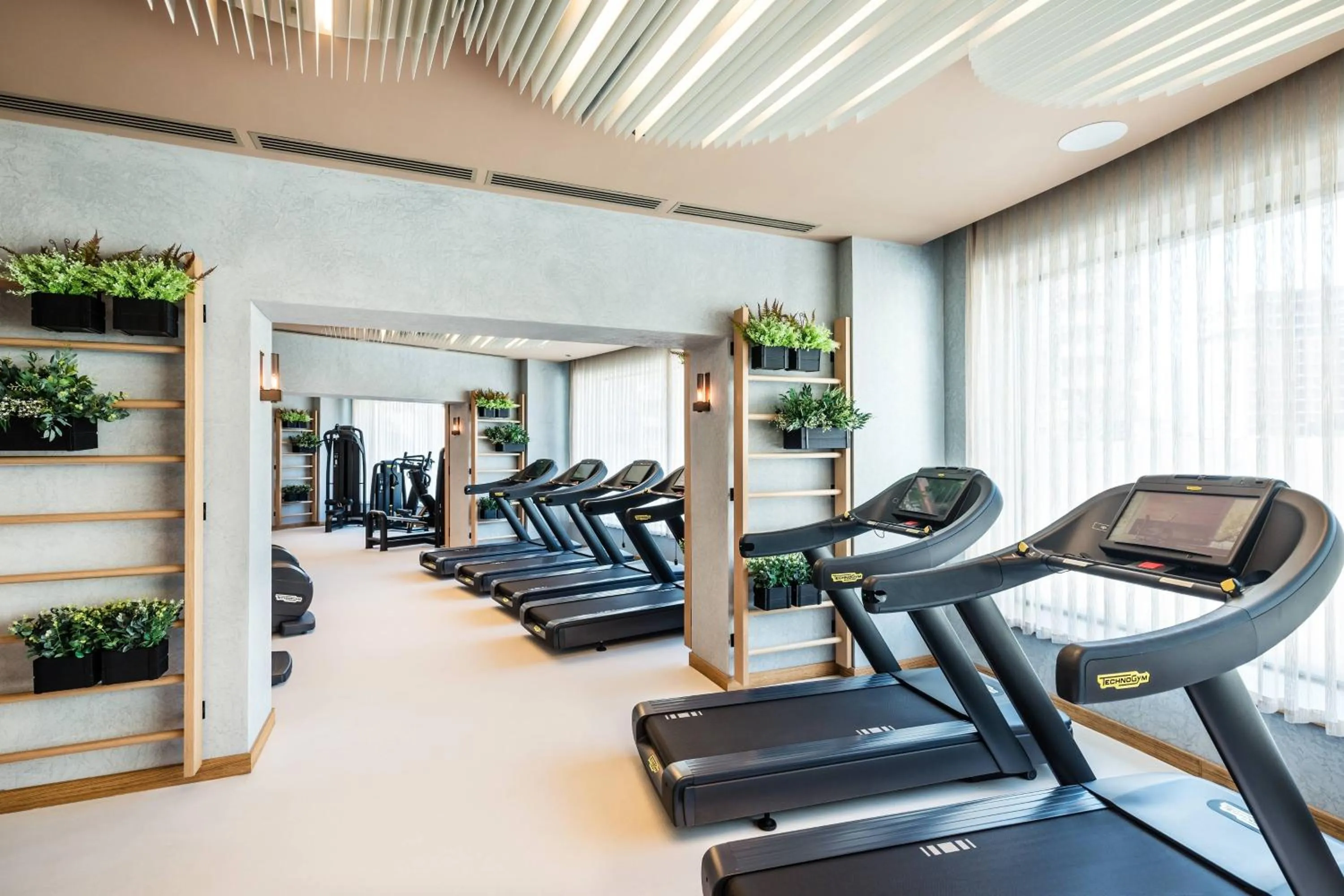 Fitness centre/facilities in Courtyard by Marriott Baku