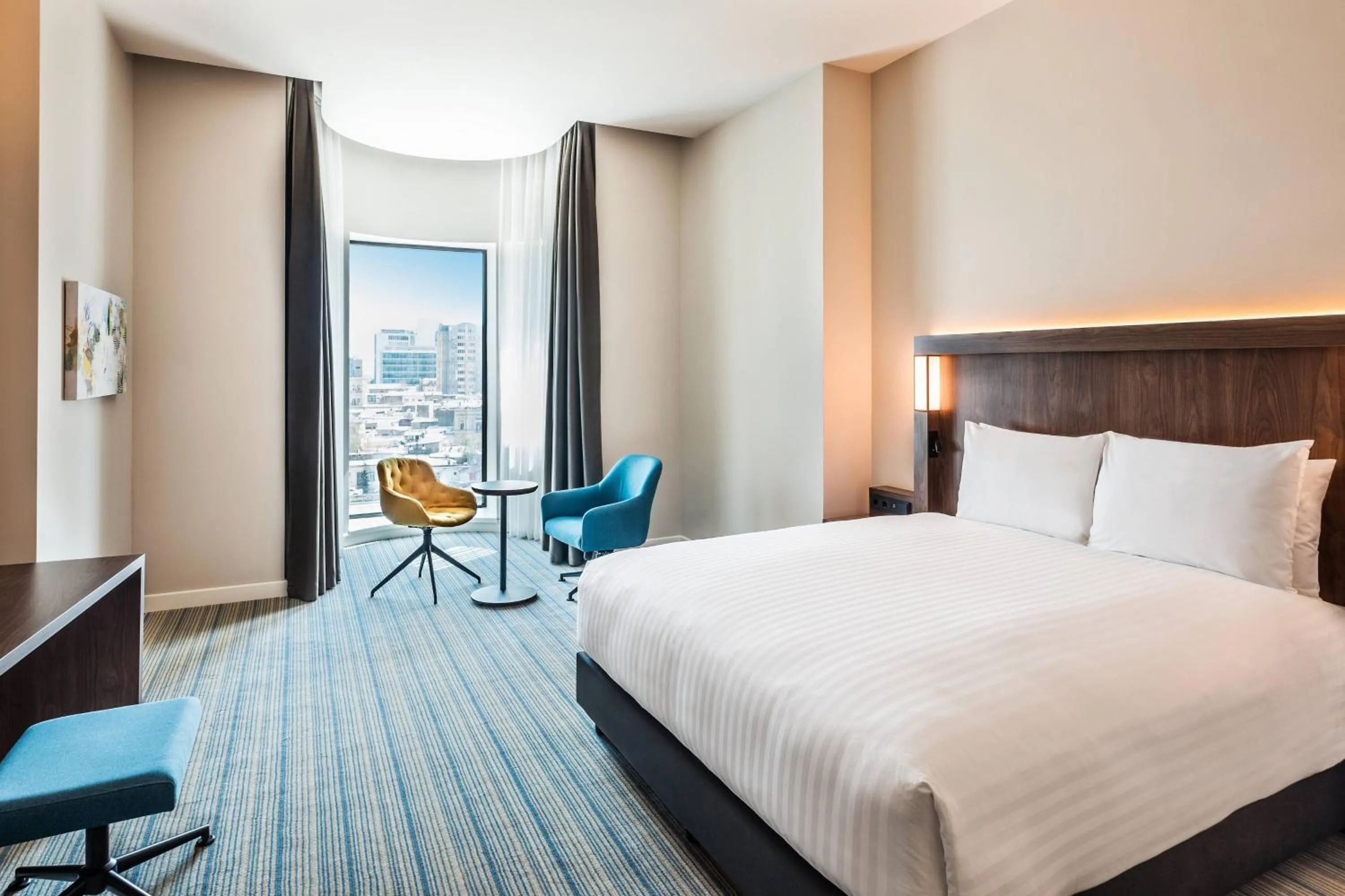 Photo of the whole room, Bed in Courtyard by Marriott Baku