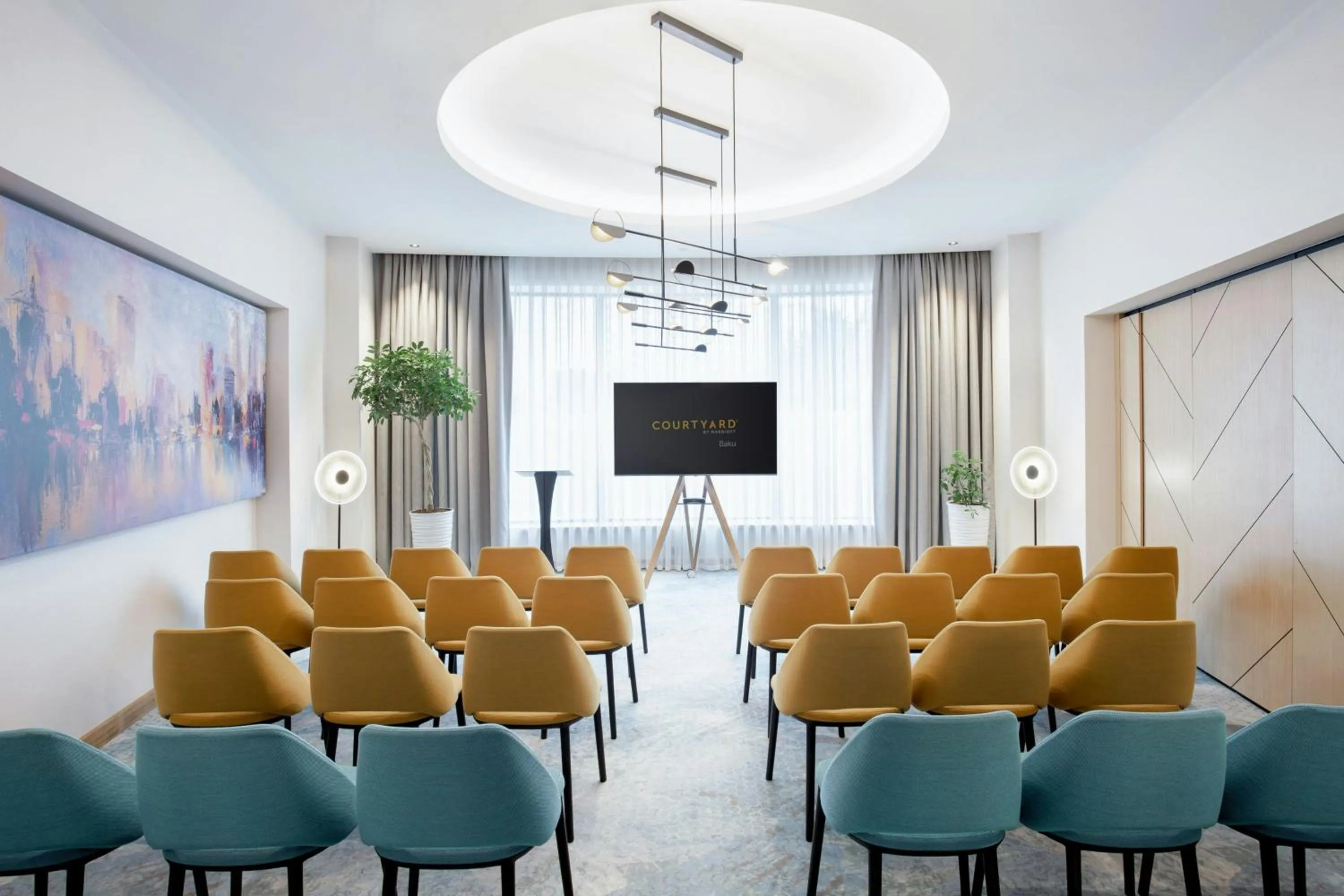 Meeting/conference room in Courtyard by Marriott Baku