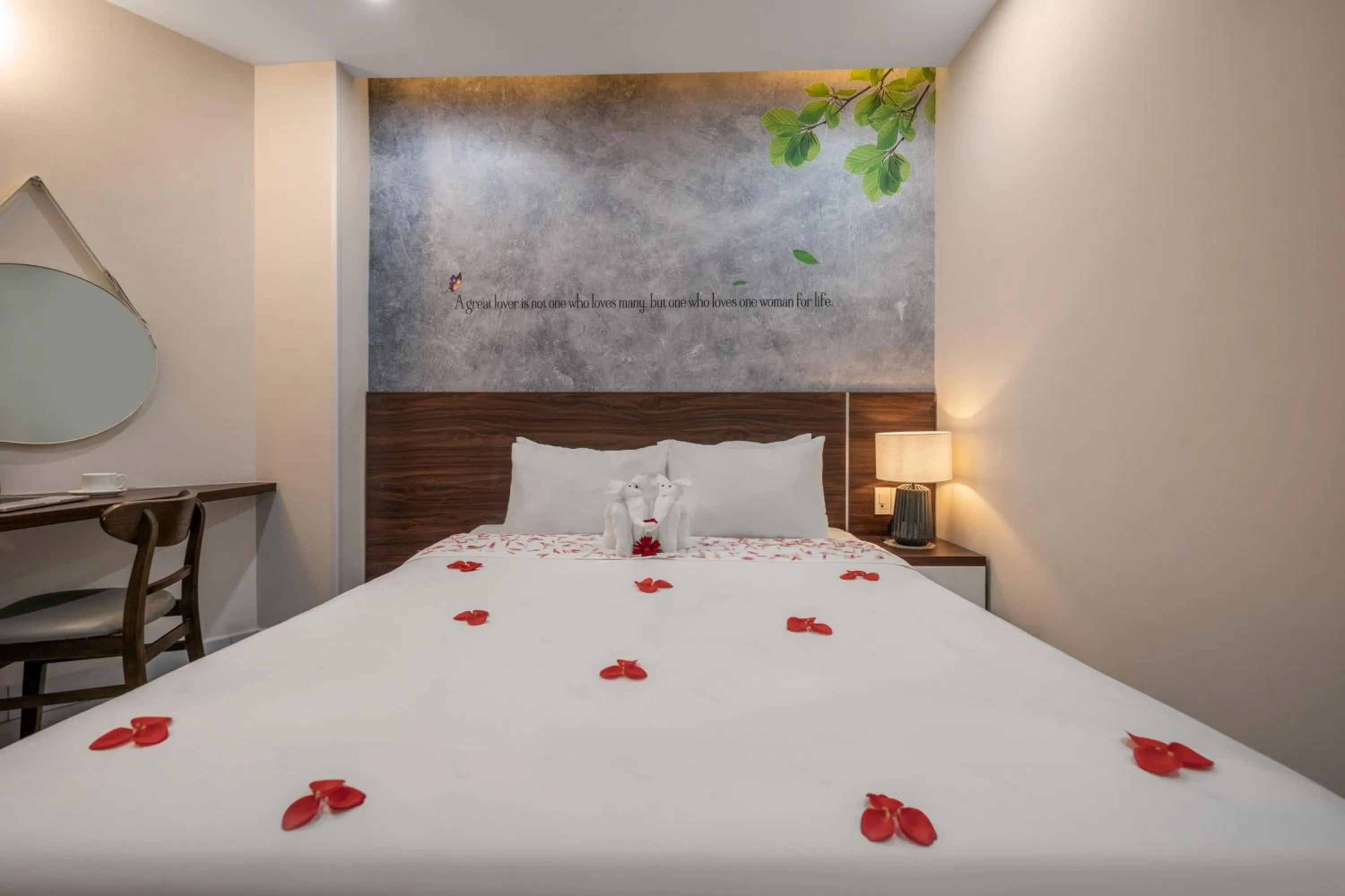 Bed in KLY Hotel Vung Tau