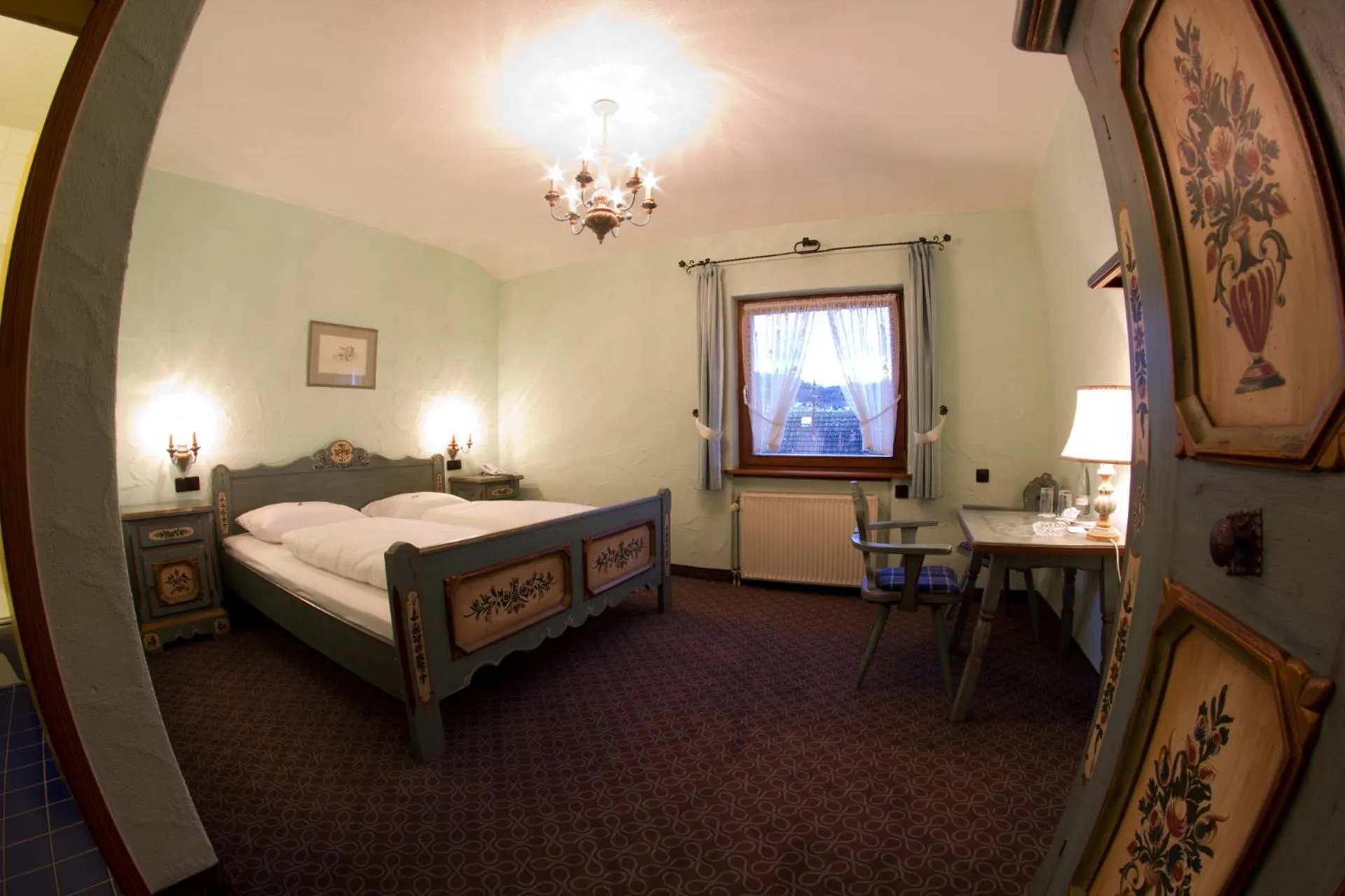 Photo of the whole room, Bed in Hotel Krone