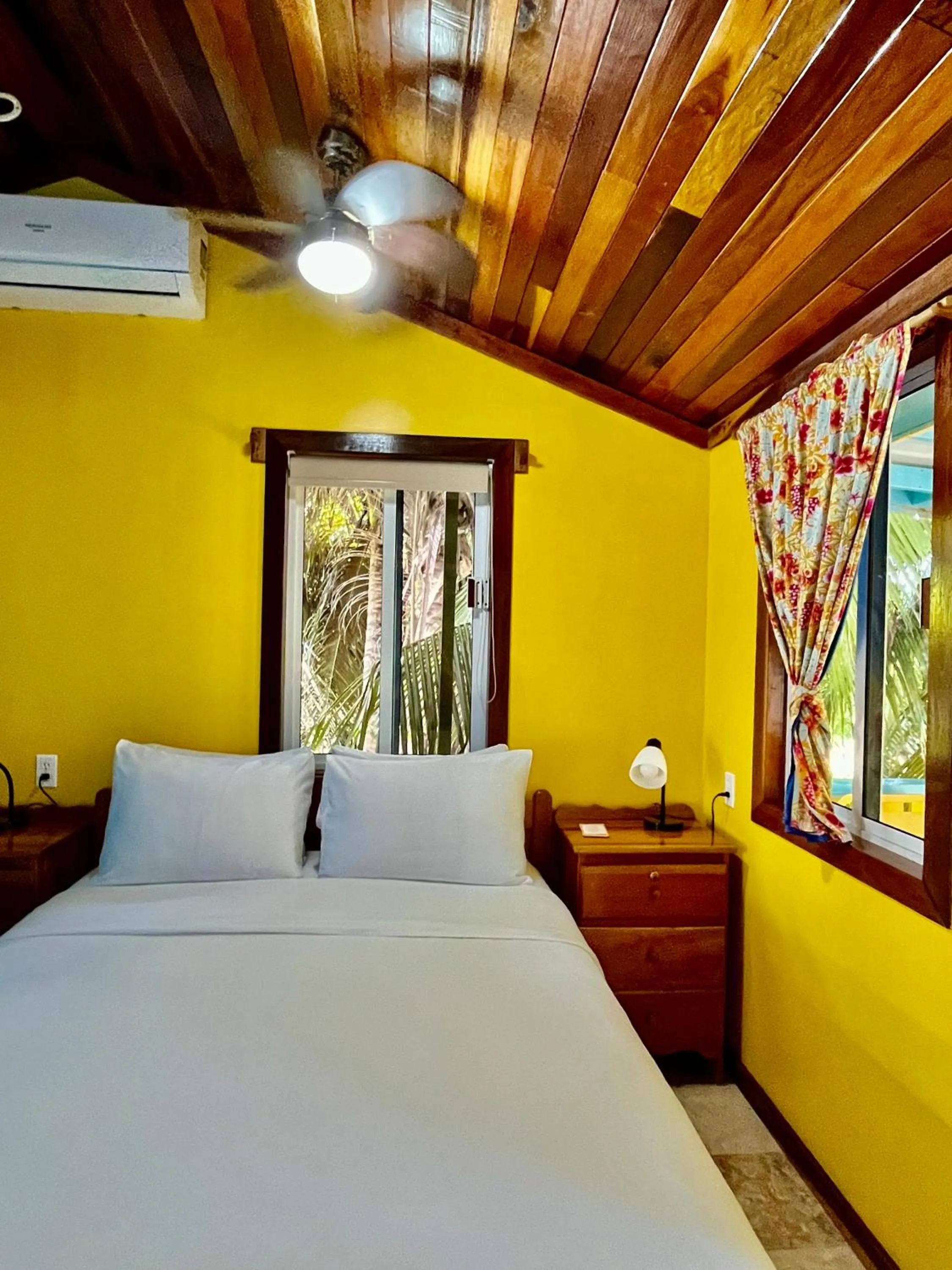 Bed in Colinda Cabanas