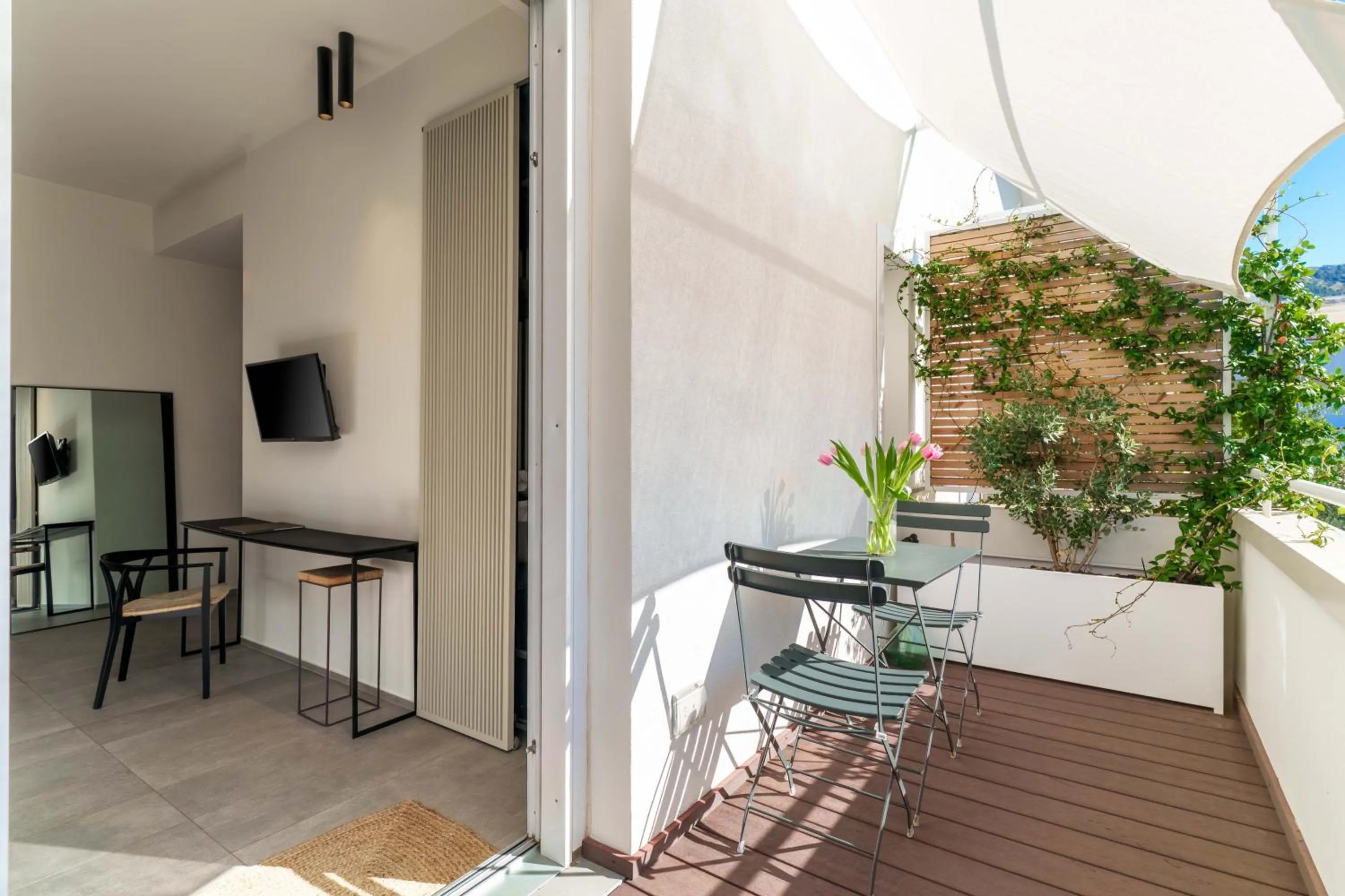 Balcony/Terrace in Domìa Boutique Hotel e Cucina