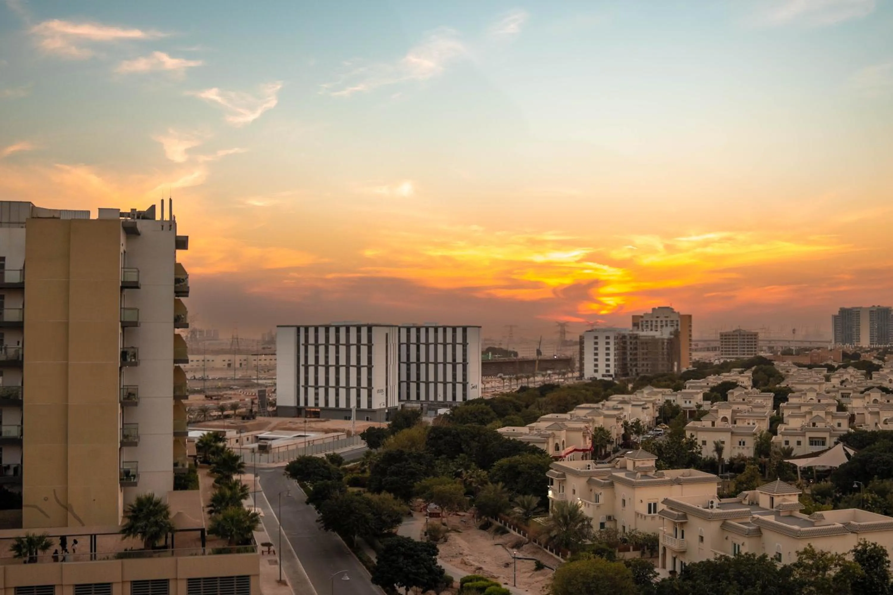 City view in Resivation Hotel