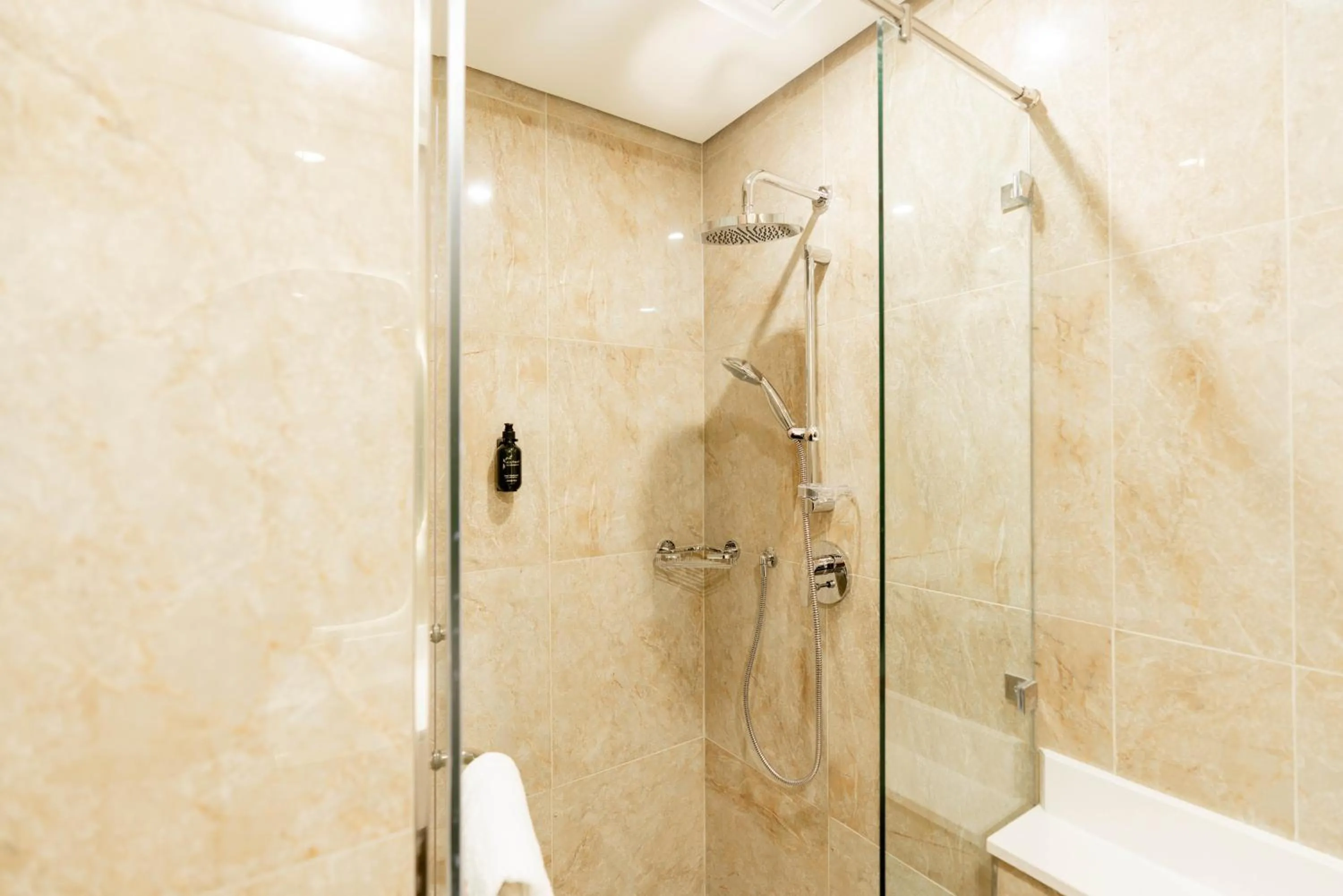 Bathroom in Resivation Hotel