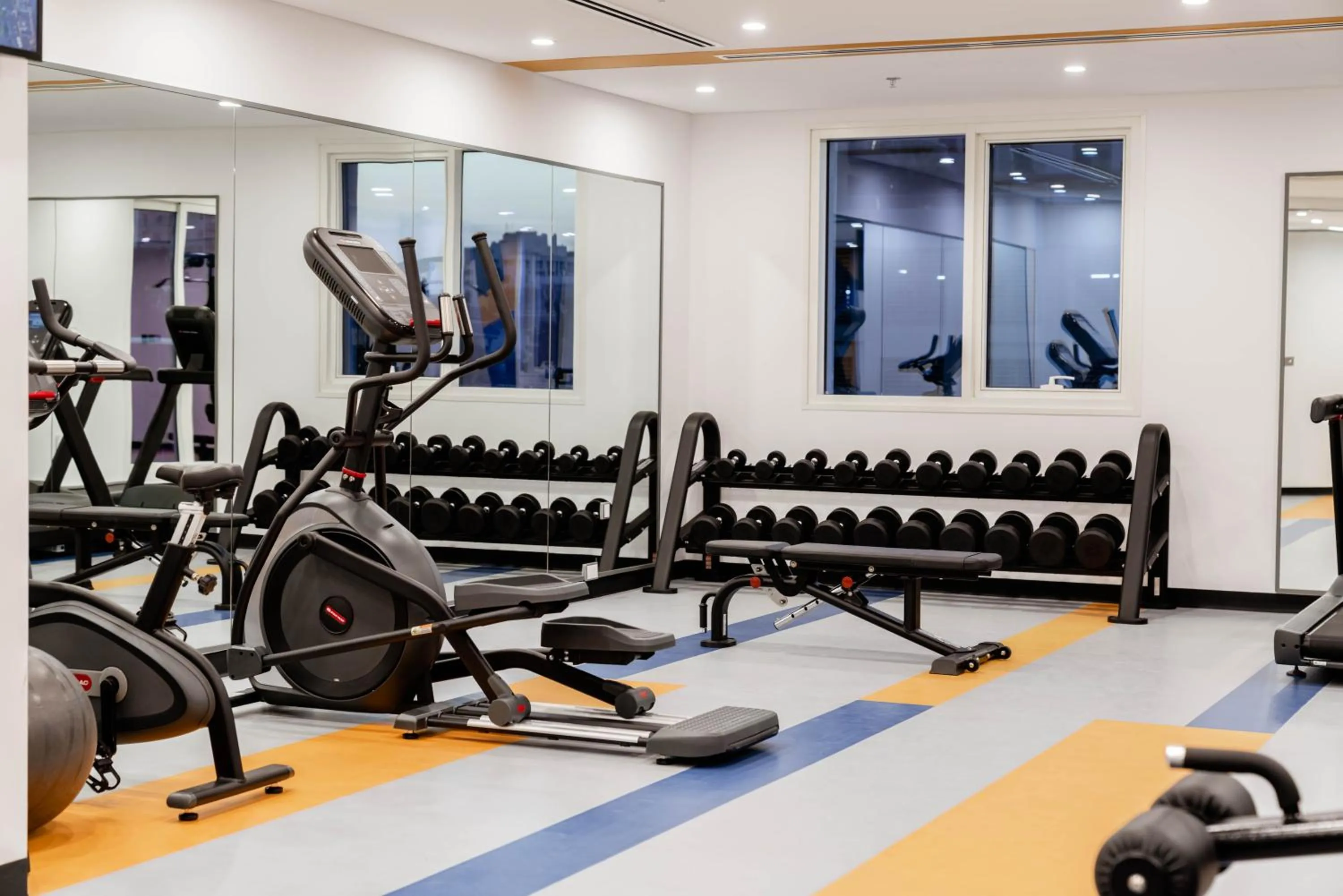 Fitness centre/facilities in Resivation Hotel