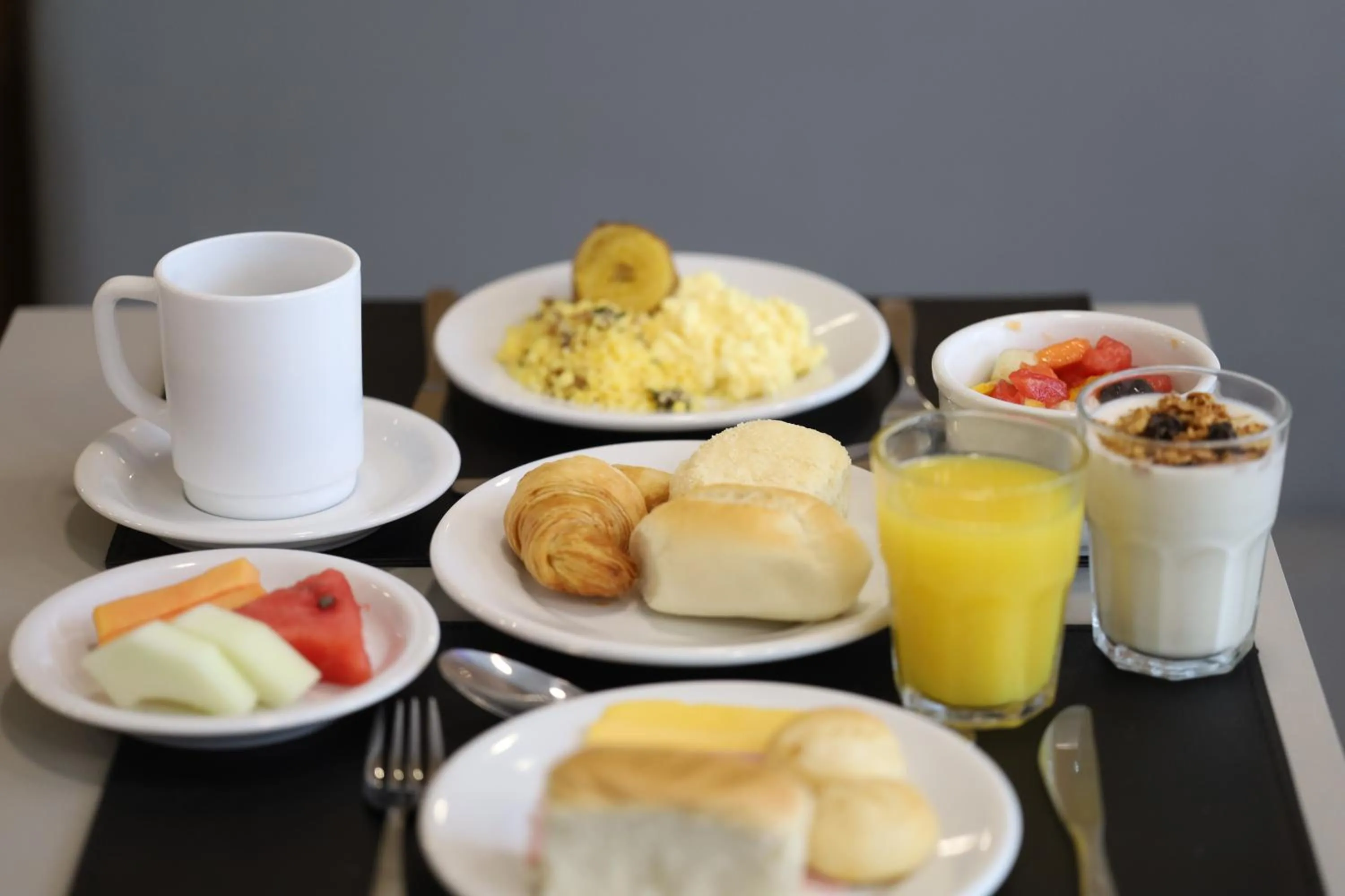 Breakfast in Ibis Salvador Rio Vermelho