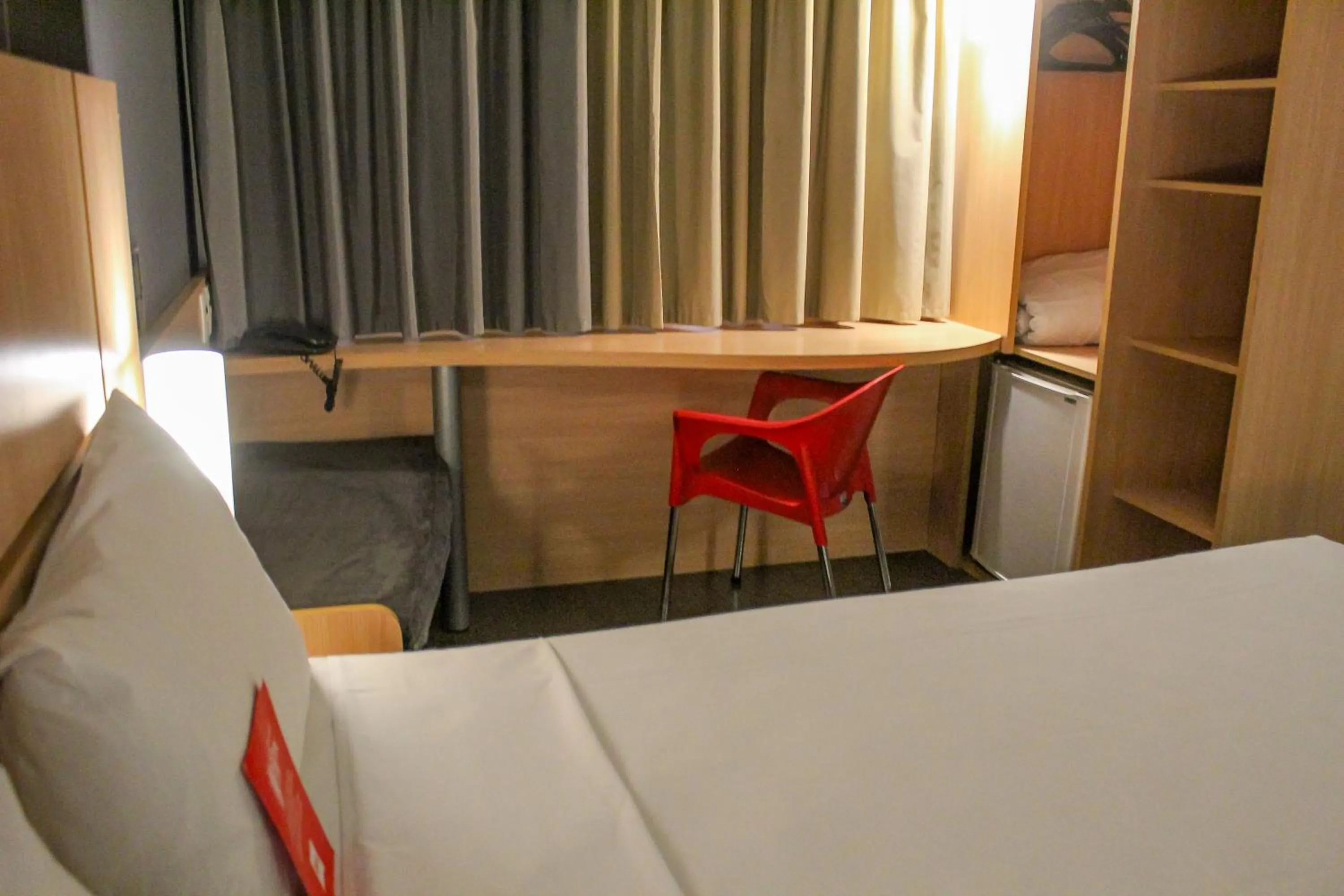 Bed in ibis Goiânia