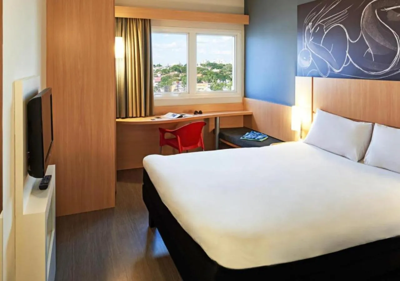 Bed in ibis Goiânia