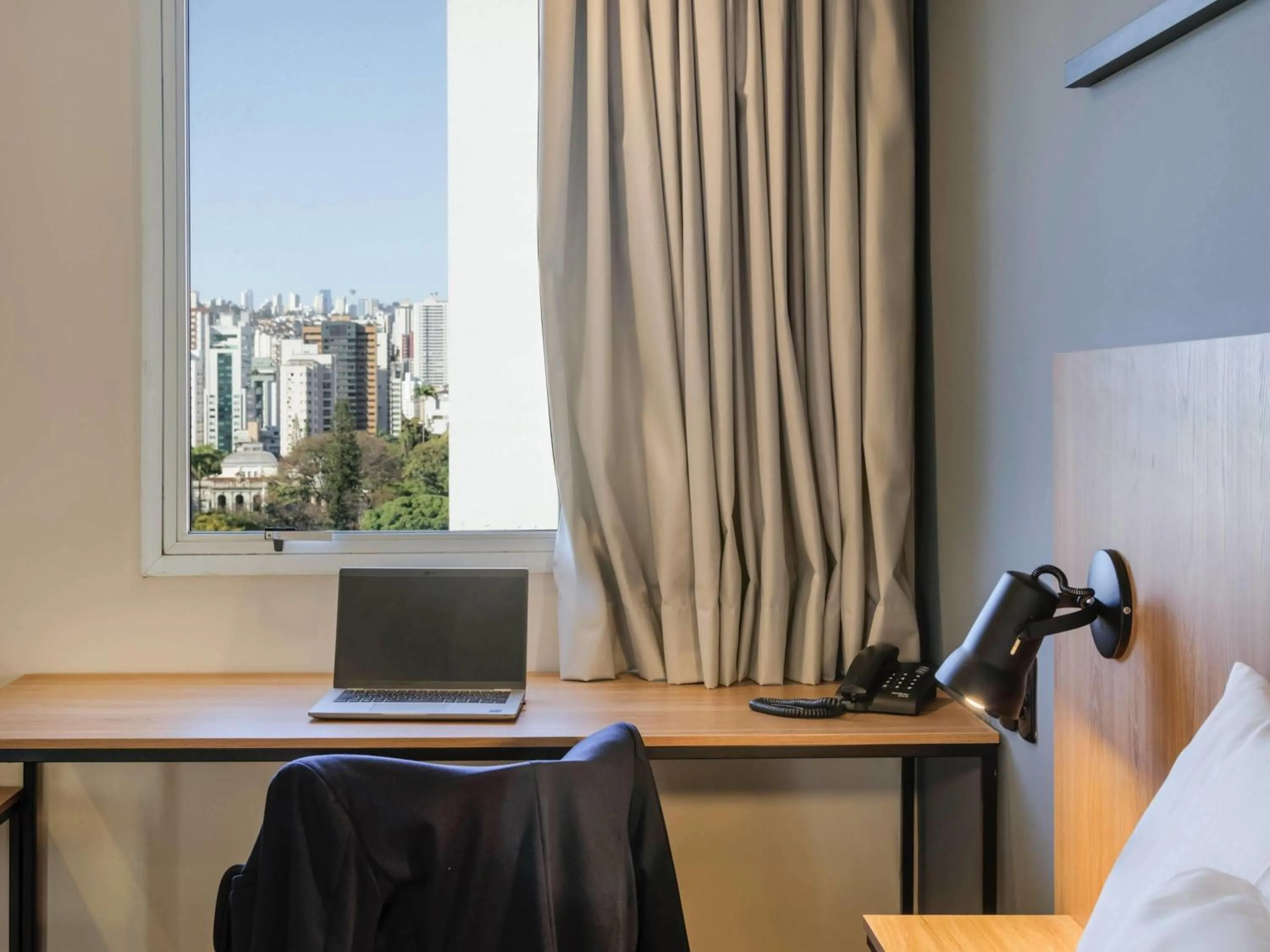 Bedroom in ibis Belo Horizonte Liberdade