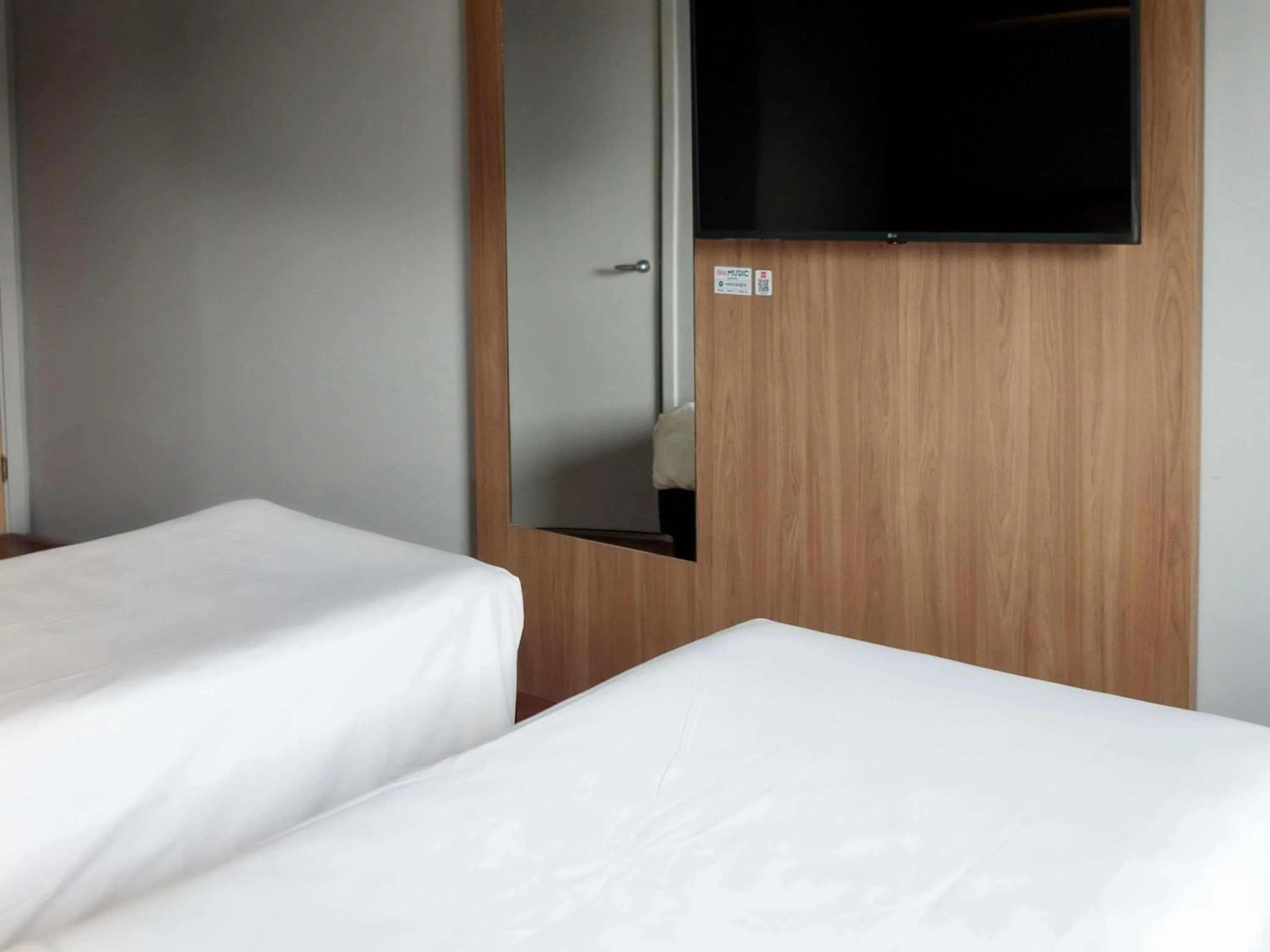 Bedroom, Bed in Ibis Belo Horizonte Savassi