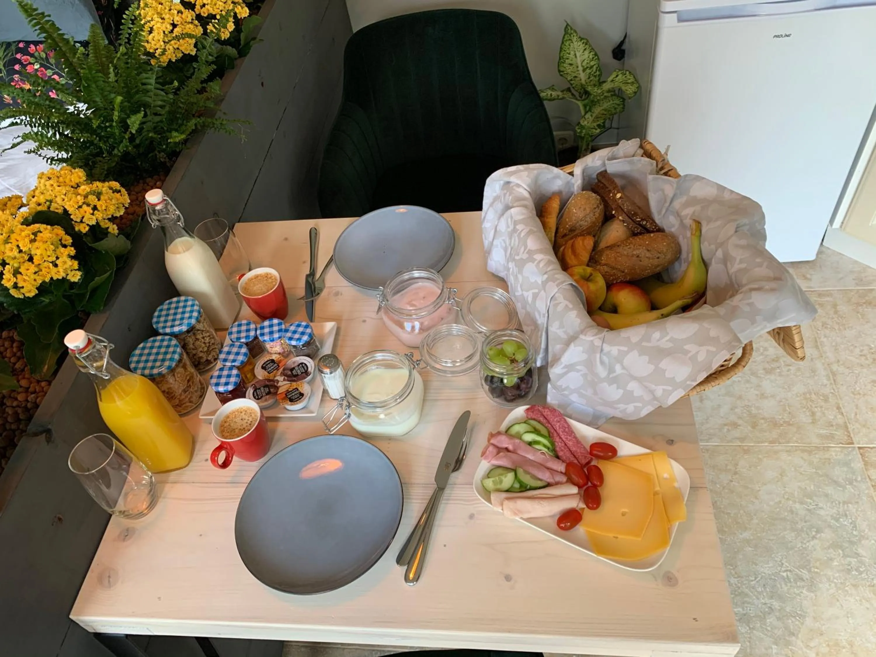 Breakfast in Blommehûs