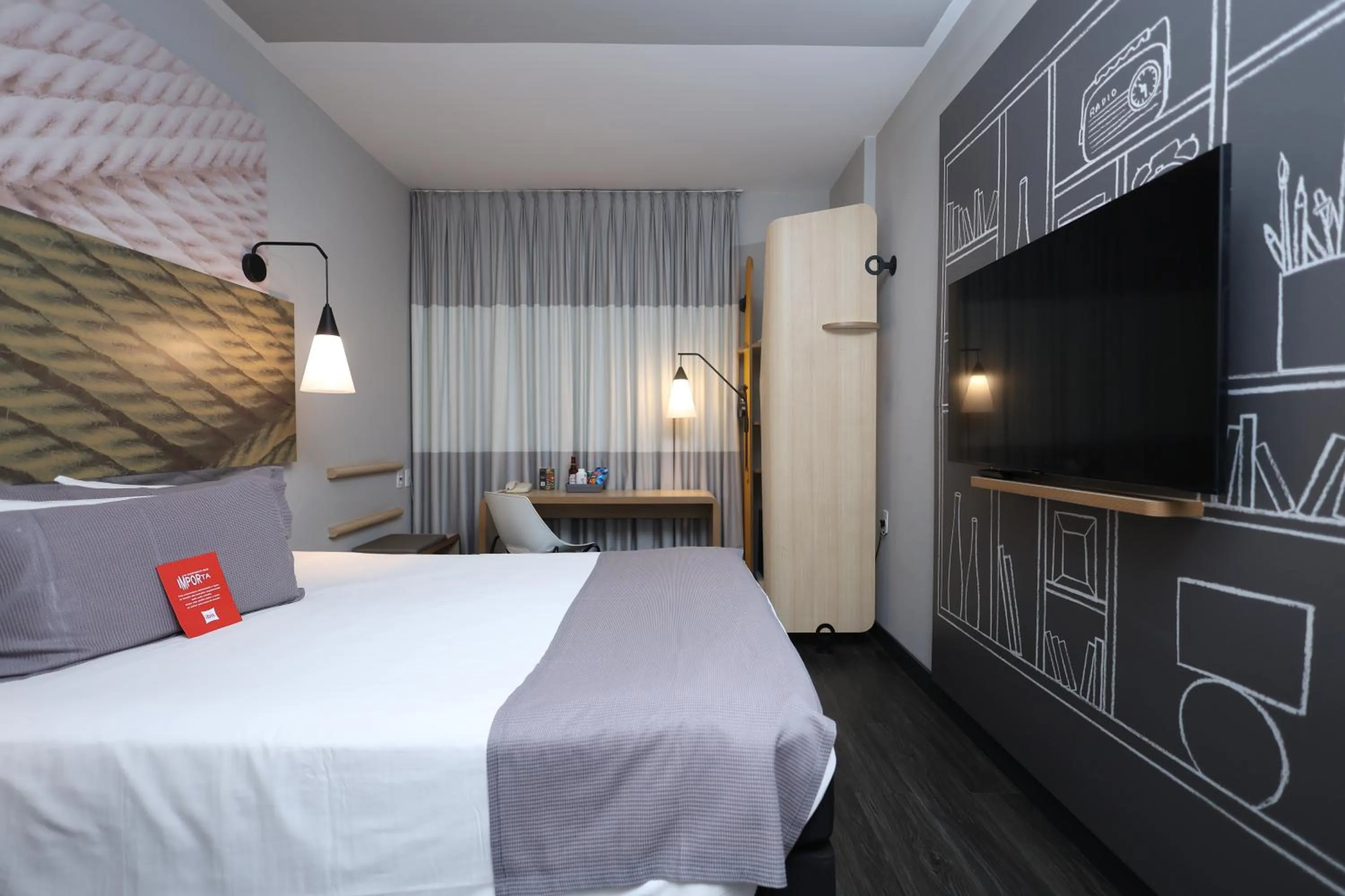 Bedroom, Bed in ibis Ribeirao Preto Shopping